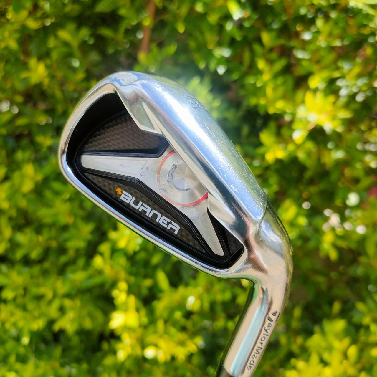 ชุดเหล็ก TAYLORMADE BURNER มีเหล็ก 5-9 เเละ PW AW SW ก้าน RE*AX FLEX R ตีง่าย ตีไกล และตีมันส์!!! ก้านกราไฟต์ คุณภาพพรีเมี่ยม ไม้กอล์ฟมือสอง ของแท้ BY NakaraLuxurious