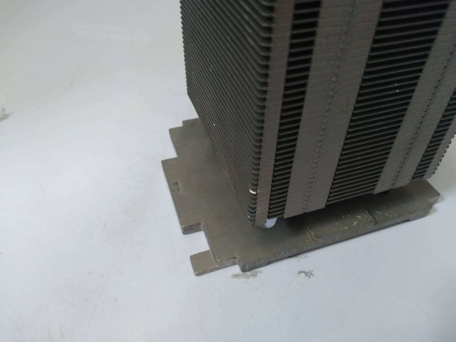 DELL 0KW180 HEATSINK POWEREDGE T610 T710