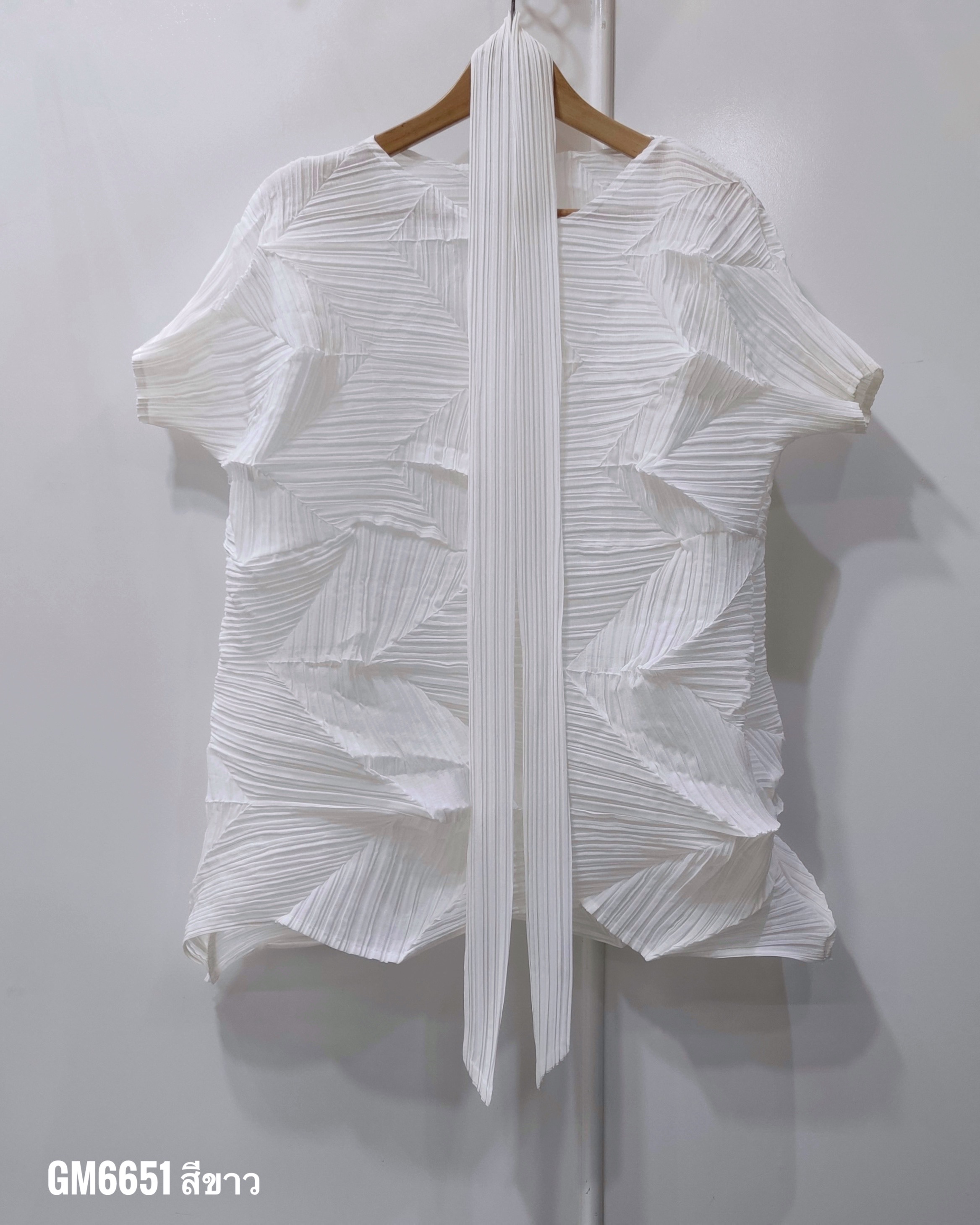 อกถึง 42 นิ้ว 2MUAY รุ่น GM6651 เสื้ออัดพลีท SHORT SLEEVE ZIG ZAG PLEATED TOP 15 สี FREE SIZE