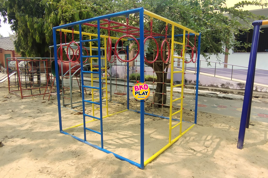 ชุดลูกเต๋า ปีนป่ายรวมA พร้อมบาร์โหน บาร์ไต่ ปีนป่ายเชือก เครื่องเล่นสนามเหล็ก เครื่องเล่นสนามกลางแจ้ง OutdoorPlayground