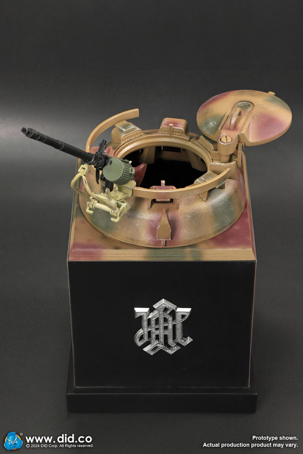 [สั่งจอง] DID E60077 1/6 : Panther tank diorama with MG34