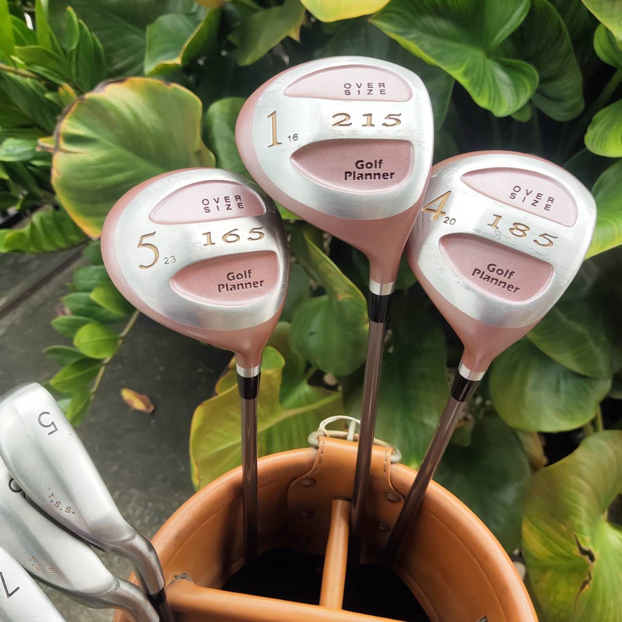 ไม้กอล์ฟผู้หญิงครบชุด Golf Planner *เป๊กถุงกอล์ฟหลุกสองจุด* ถุงกอล์ฟหนังแท้สุดคลาสสิคอย่างดี