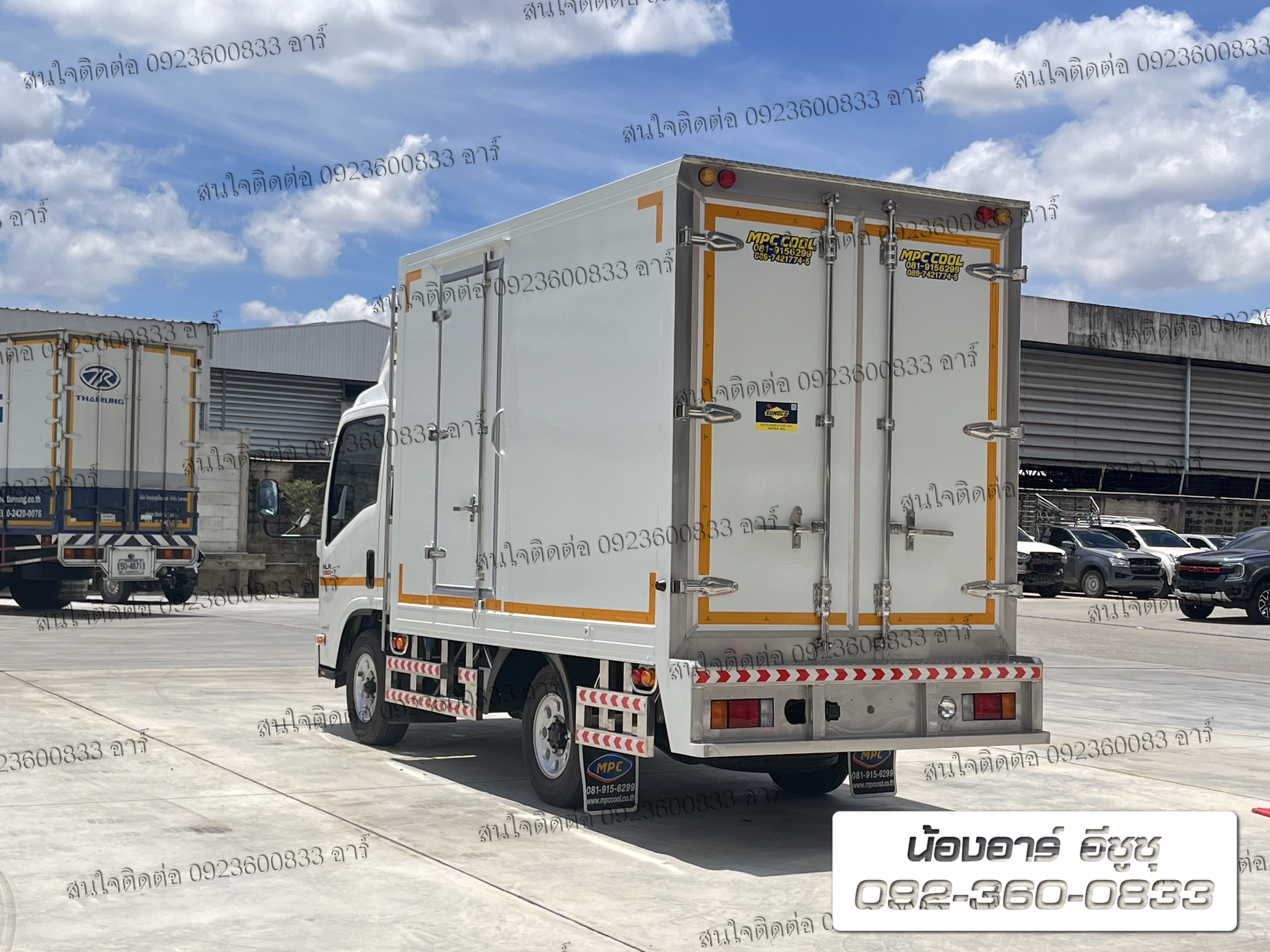 4 ล้อ ISUZU NLR130 แรงม้า พร้อมตู้บรรทุก3ประตู (ตู้เก็บอุณหภูมิ ติดแอร์ -18 ํ)