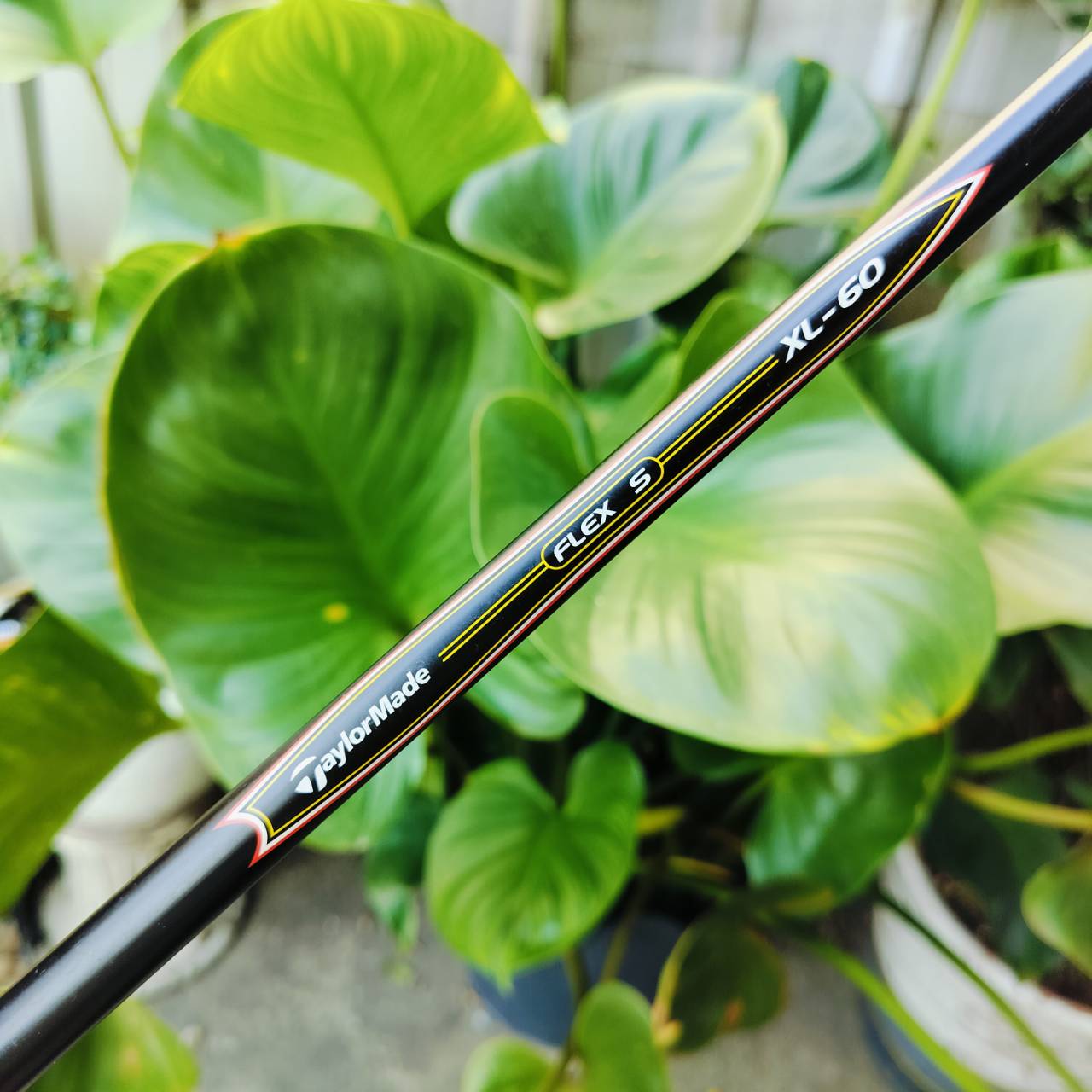 UT5 Taylormade r5 XL MID องศา 25 หน้าสัมผัสกว้าง ตีง่ายกว่าหลายๆรุ่น ไม้กอล์ฟพรีเมี่ยมมือสอง ของแท้ By NakaraLuxurious