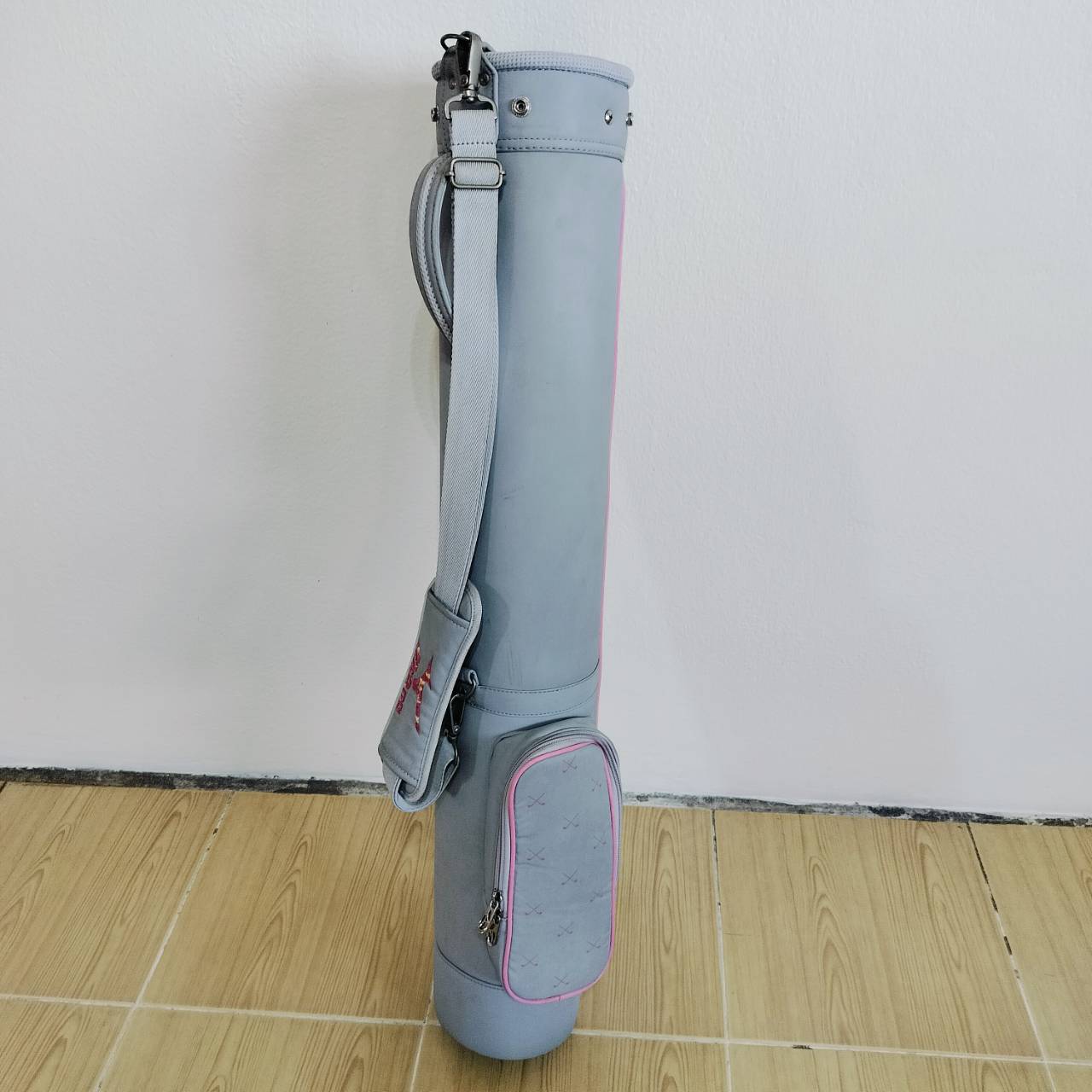 ถุง HALFSET MIZUNO มือสอง ขนาดกำลังดี วัสดุเลยค่ะ