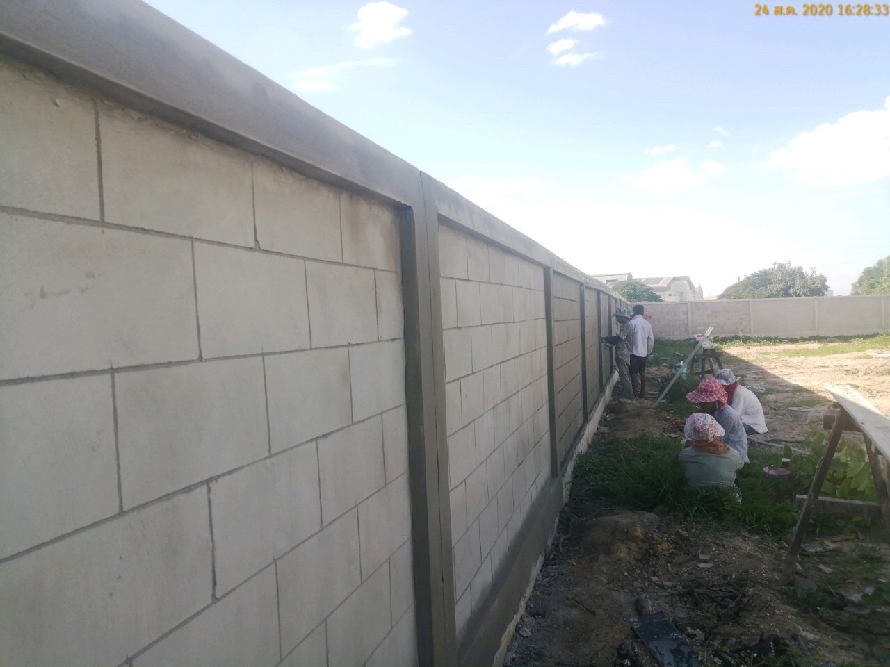 ขนส่ง(บ้านโป่ง) ก่อสร้างรั้วรอบขนส่ง