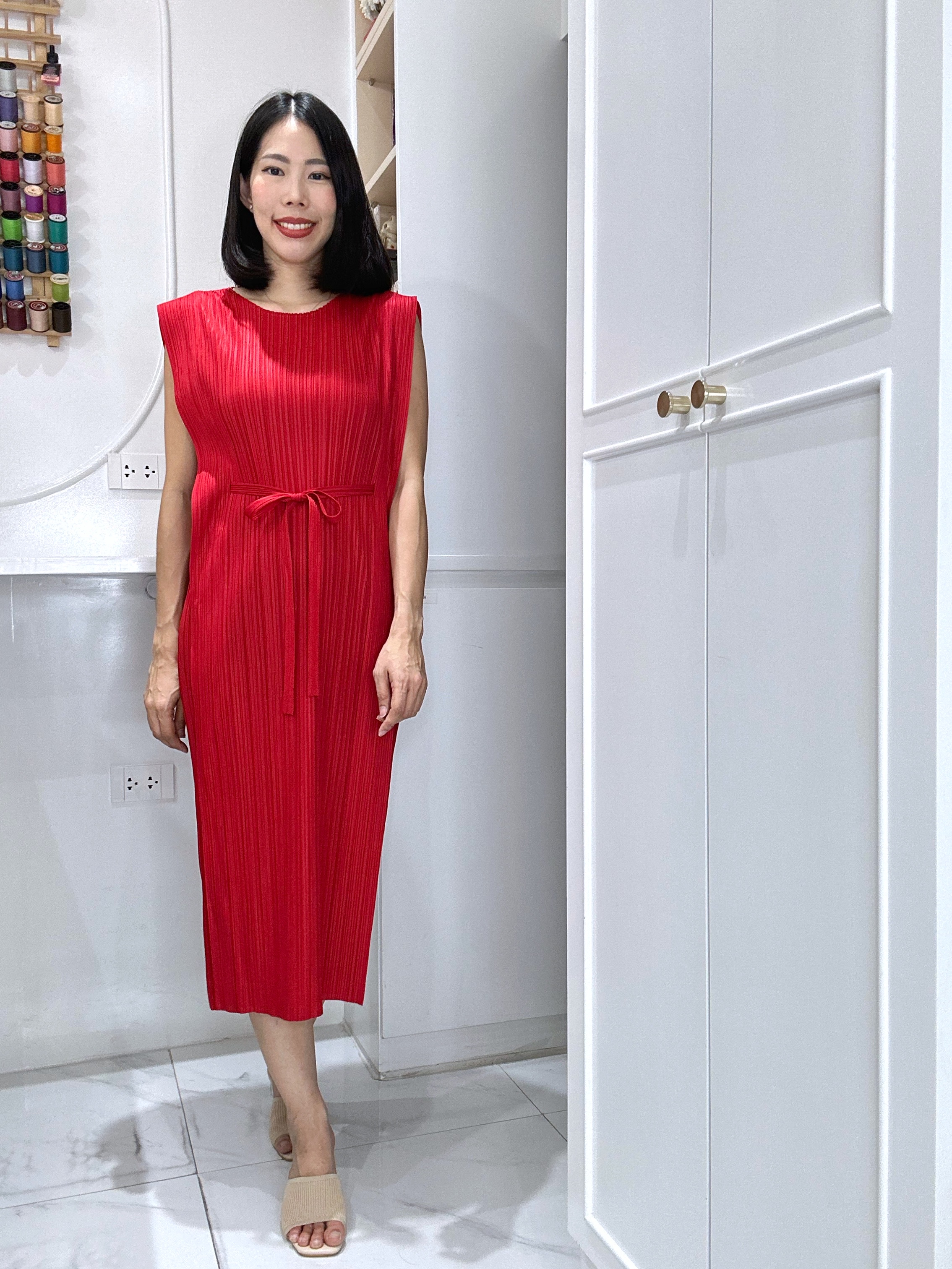 2MUAY รุ่น GJO7655 SIMPLE BOW TIE PLEATED DRESS เดรสผู้หญิง เดรสพลีทคุณภาพ 15สี FREE SIZE