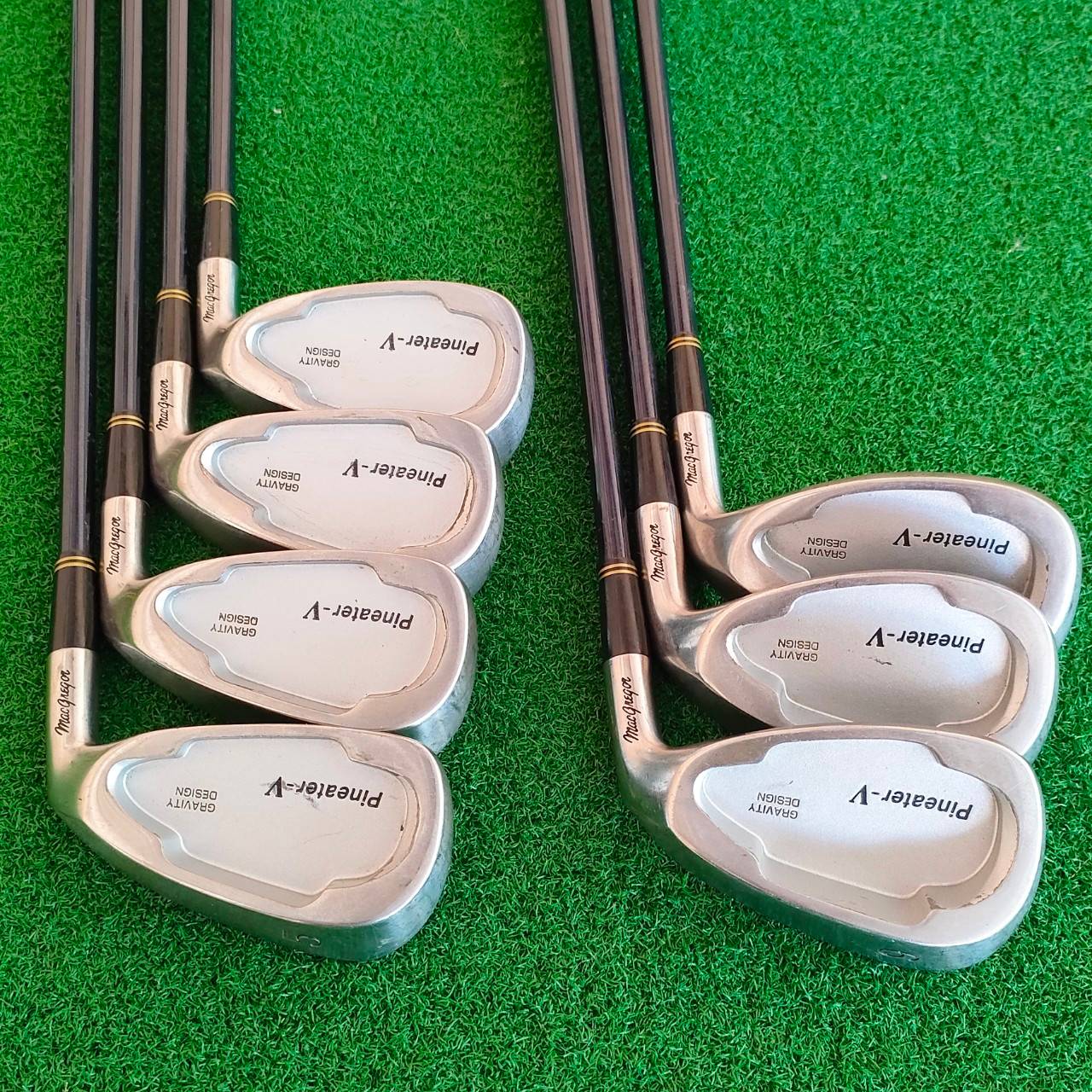 ชุดเหล็ก MACGRAGOR PINEATER-V ใบ CAVITY ตีง่าย ตีไกล ก้านกริพเดิม สวยหมดครับผม มีเหล็ก 5-9 PW SW ก้าน PINEATER-V FLEX R