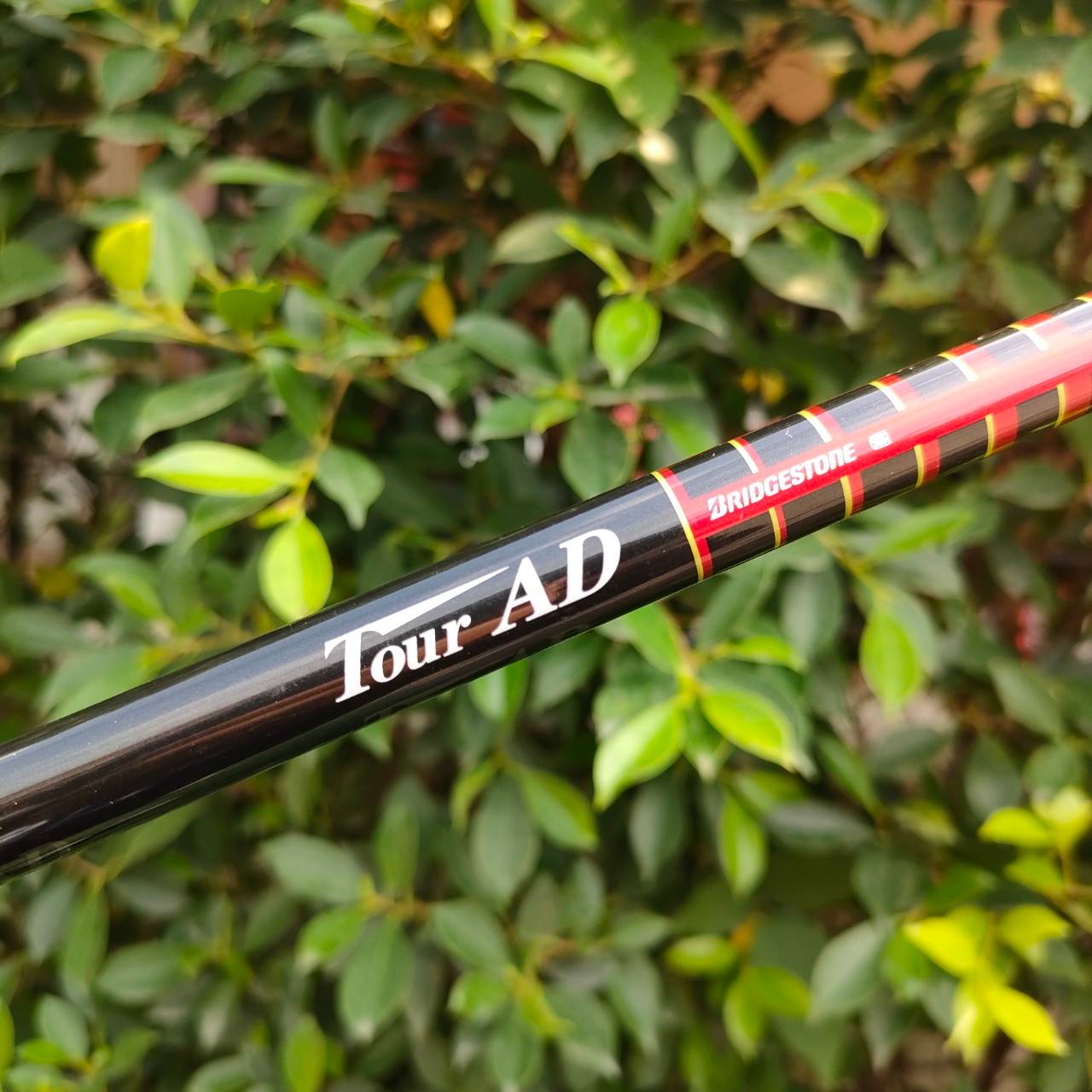 DRIVER BRIDGESTONE J815 องศา 10.5 ก้าน TOUR AD J15-11W FLEX SR หัวใหญ่ พรีเมี่ยมญี่ปุ่น ตีไกล และหน้าเลเซอร์ ช่วยลดอาการเฟด หรือไซด์สปินได้ดีมากๆ