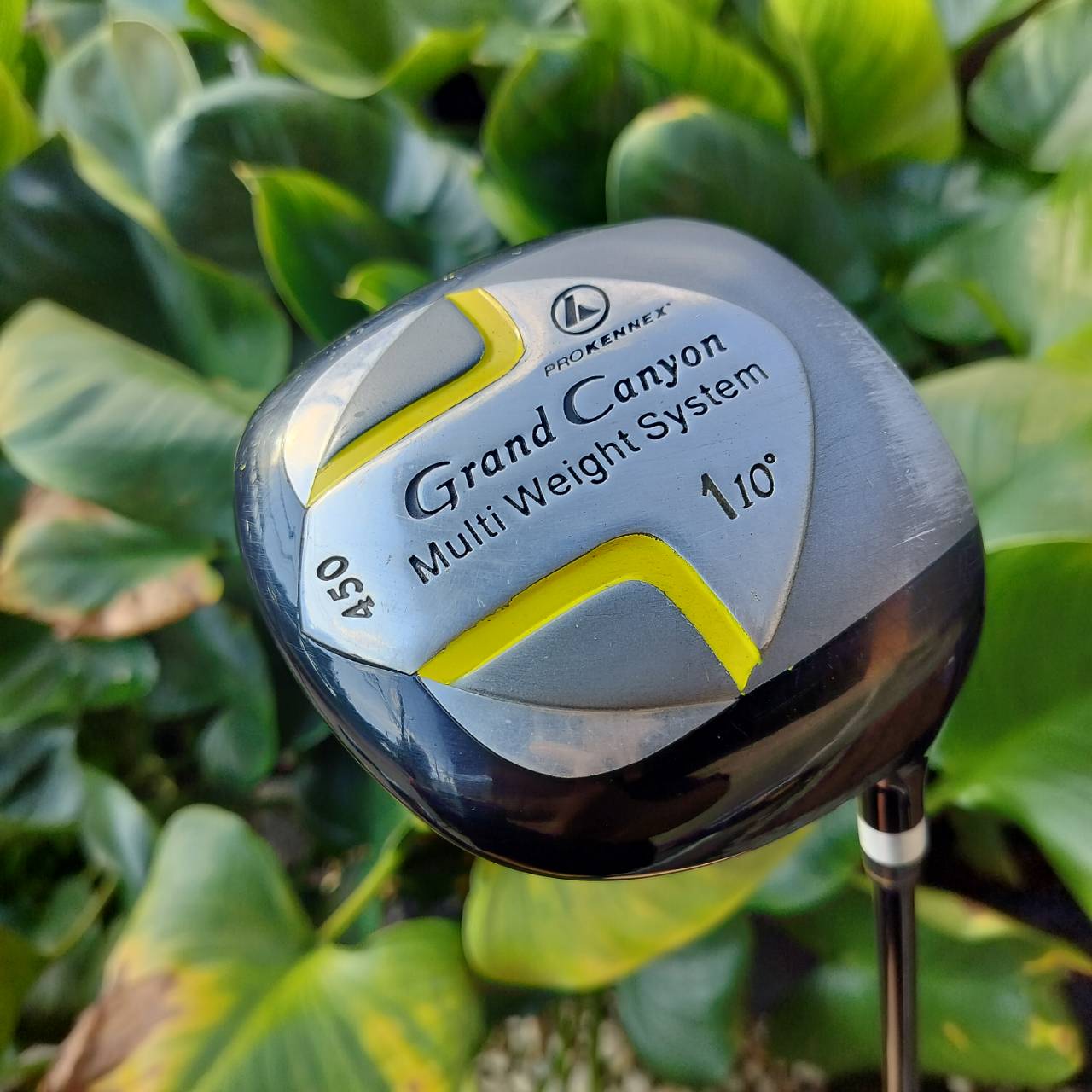 ไม้กอล์ฟครบชุด PRO KENNEX GRAND CANYON สภาพสวยงาม ให้ไม้มาได้ครบเครื่องมากๆ ดีทุกไม้ ถุงกอล์ฟ PROKENNEX เดิมตรงรุ่น และมี COVER ให้ครบทั้งชุดค่ะ ไม้กอล์ฟพรีเมี่ยมมือสอง ของแท้ By NakaraLuxurious