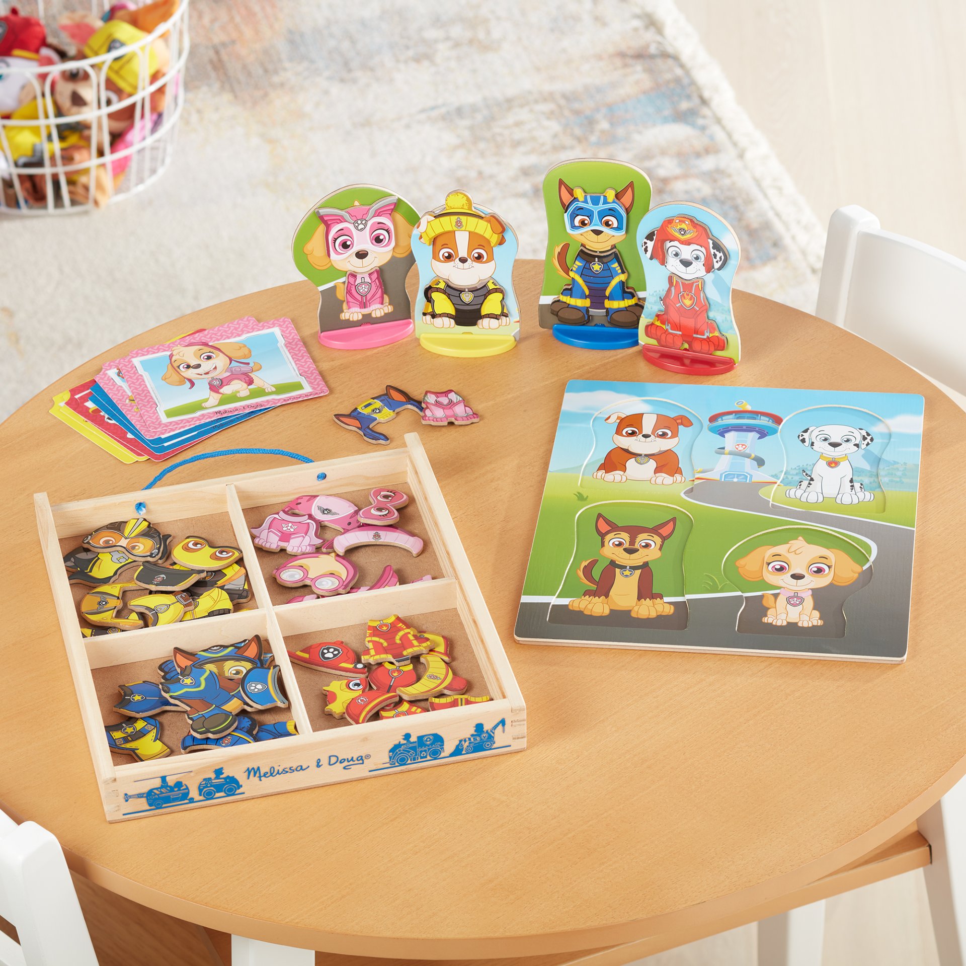 ชุดเล่นแต่งตัวแม่เหล็ก Paw และพองเพื่อนMelissa & Doug X PAW Patrol Magnetic Pretend Play ของเล่นเสริมพัฒนาการ,ของเล่นเด็ก