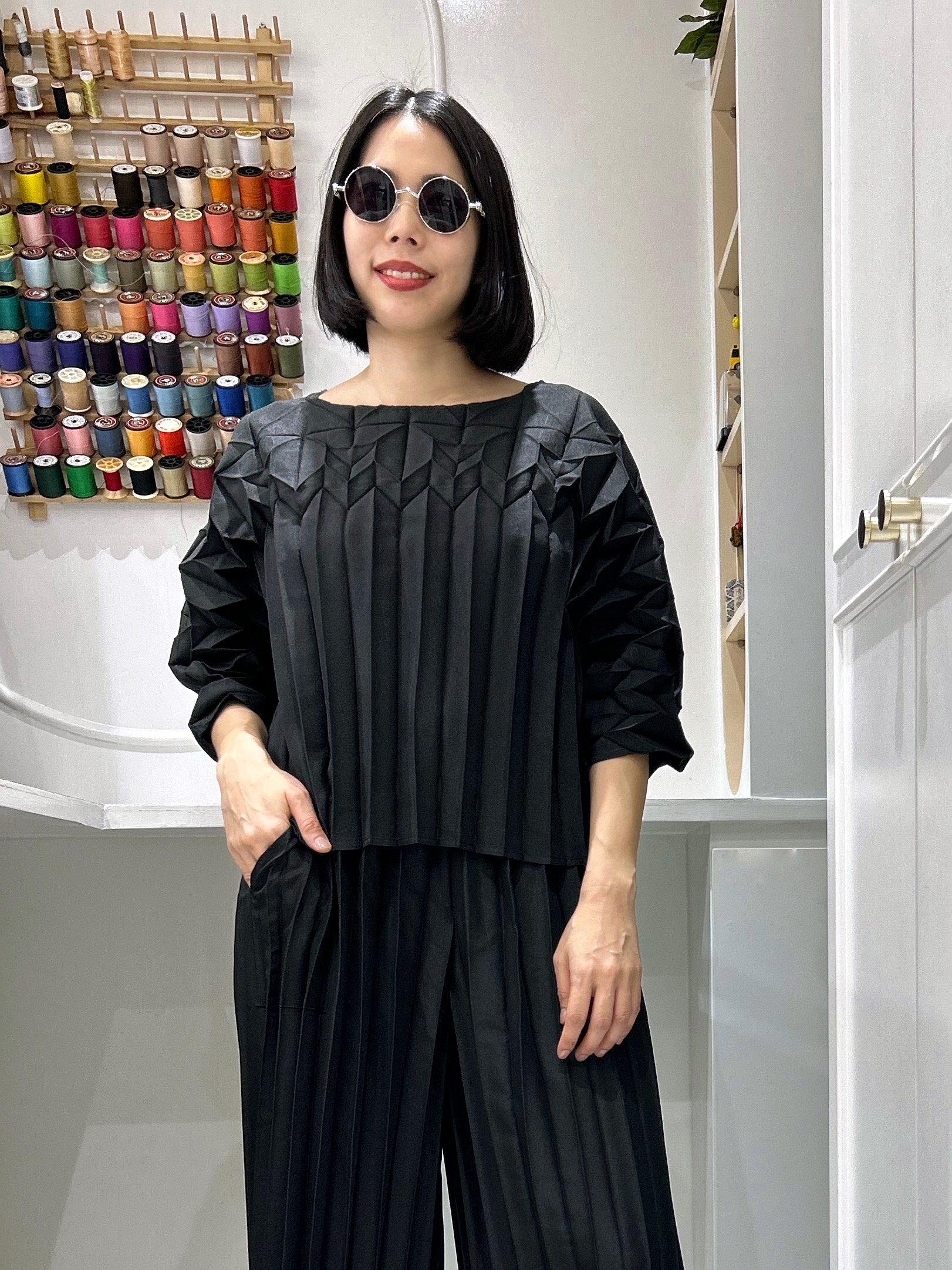 ปรับราคาลง20%!! 2MUAY รุ่น CX1646 เสื้ออัดพลีทคุณภาพ GLAM HALF SLEEVE PLEATED TOP 2 สี FREE SIZE