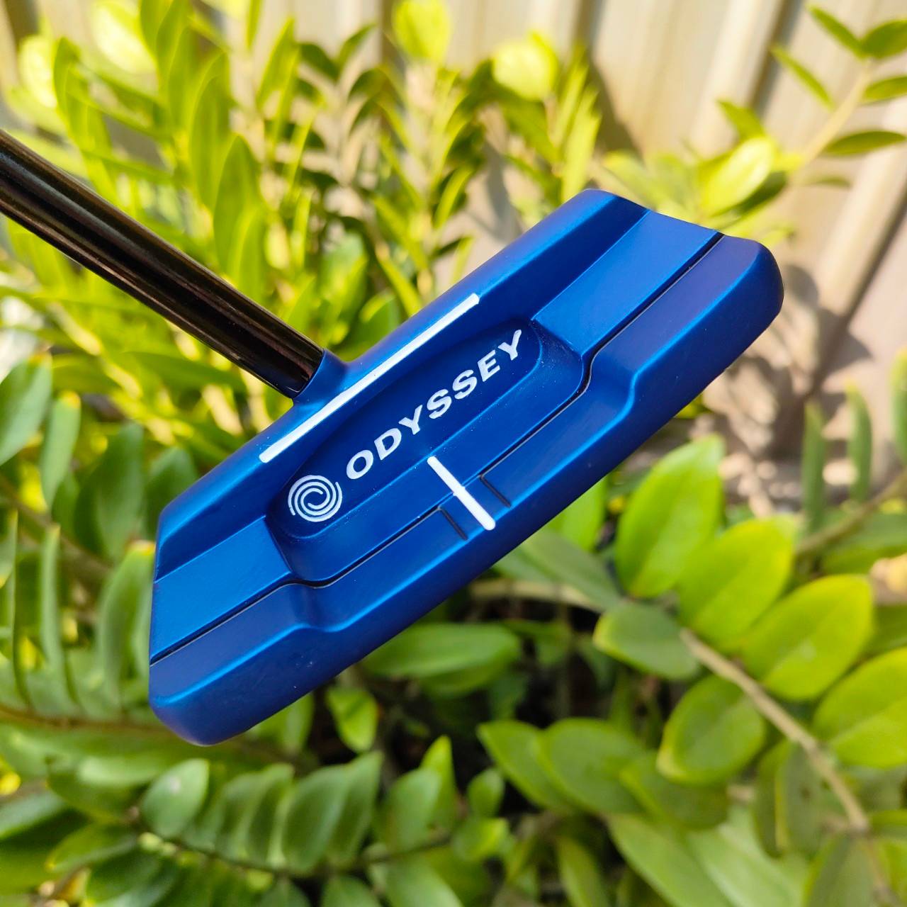 PUTTER ODYSSEY O WORKS BLUE 1W CS ความยาว 34 นิ้ว สภาพสวยนางฟ้า ก้านตรงกลาง สโตรคง่าย เล็งง่าย แม่นยำ หน้าสัมผัสเกาะไลน์ที่สุด ดีที่สุดของหน้าไม้ กริพ SUPER STROKE เต็มมือ สวยนางฟ้า