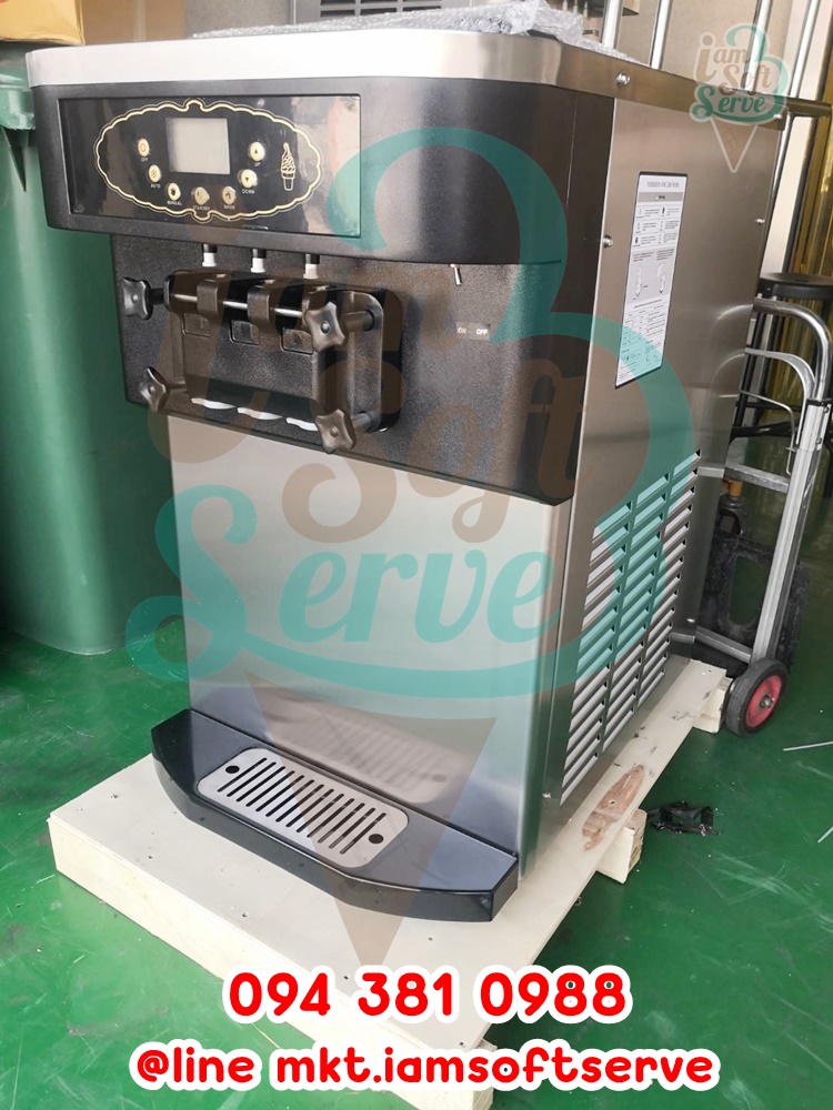 เครื่องทำไอศครีมซอร์ฟเสิร์ฟคอมเพลสเซอร์ ITALY ประสิทธิภาพสูง รุ่น ISC-630 รุ่นยอดนิยมในธุรกิจเฟรนไชส์