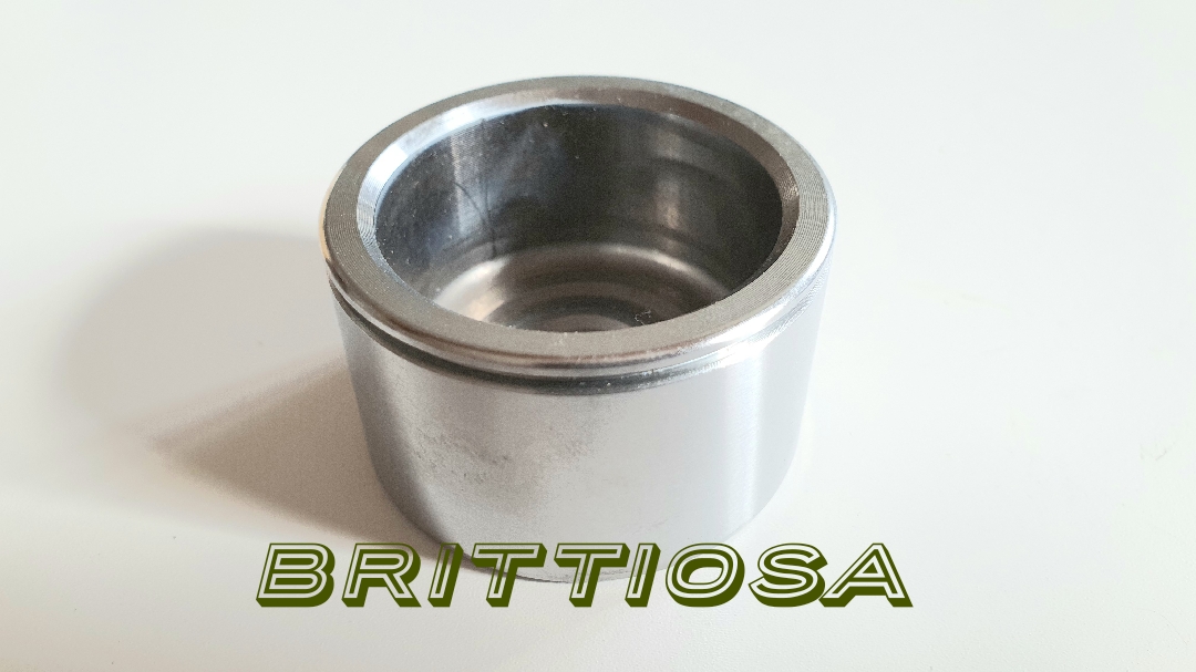 Jarrusatulanmäntä Cortina MK1, 48mm, uranleveys 1.5mm =29e