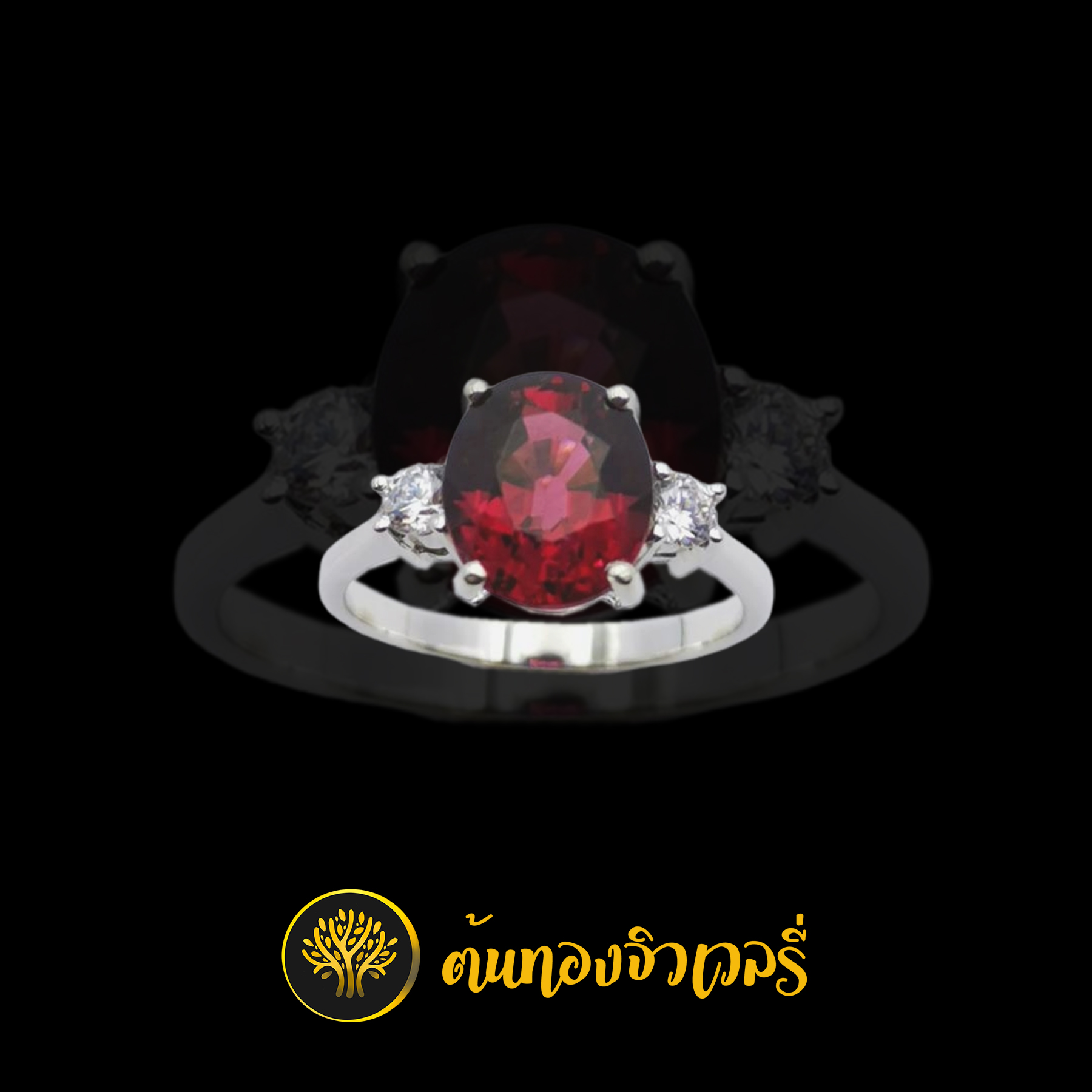 แหวนเงิน พลอยแดง ฝังเพชรข้าง พลอยแดงเด่นๆ น่ามองมากๆครับ 