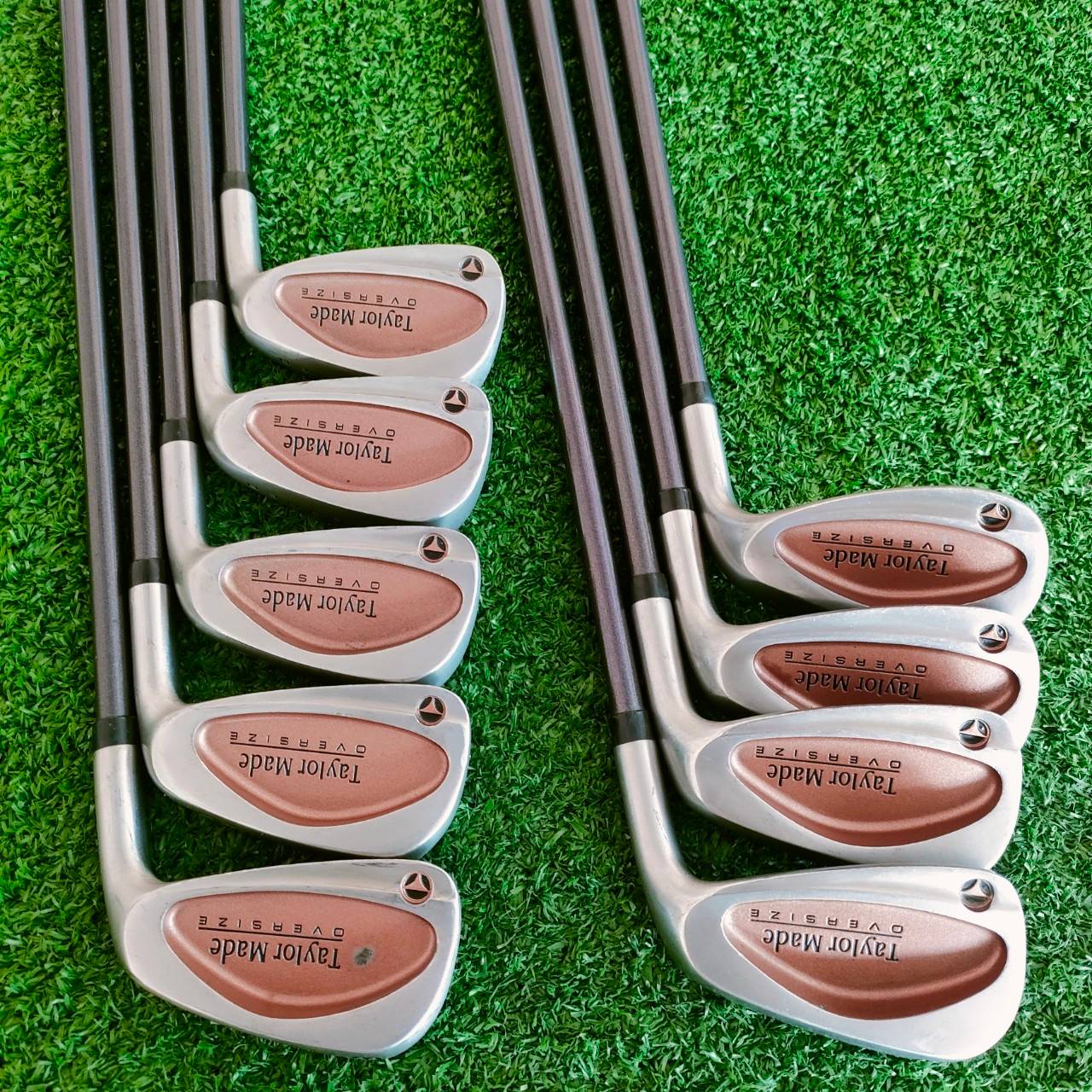 ชุดเหล็ก TAYLORMADE BURNER OVERSIZE มีเหล็ก 3-9 เเละ PW LW ก้าน TAYLORMADE PLUS FLEX R ก้านอ้วนแบบ "บับเบิ้ล" เอกสิทธิ์หนึ่งเดียว ของแบรนด์ Taylormade!! ไม้กอล์ฟมือสอง ของแท้ BY NakaraLuxurious