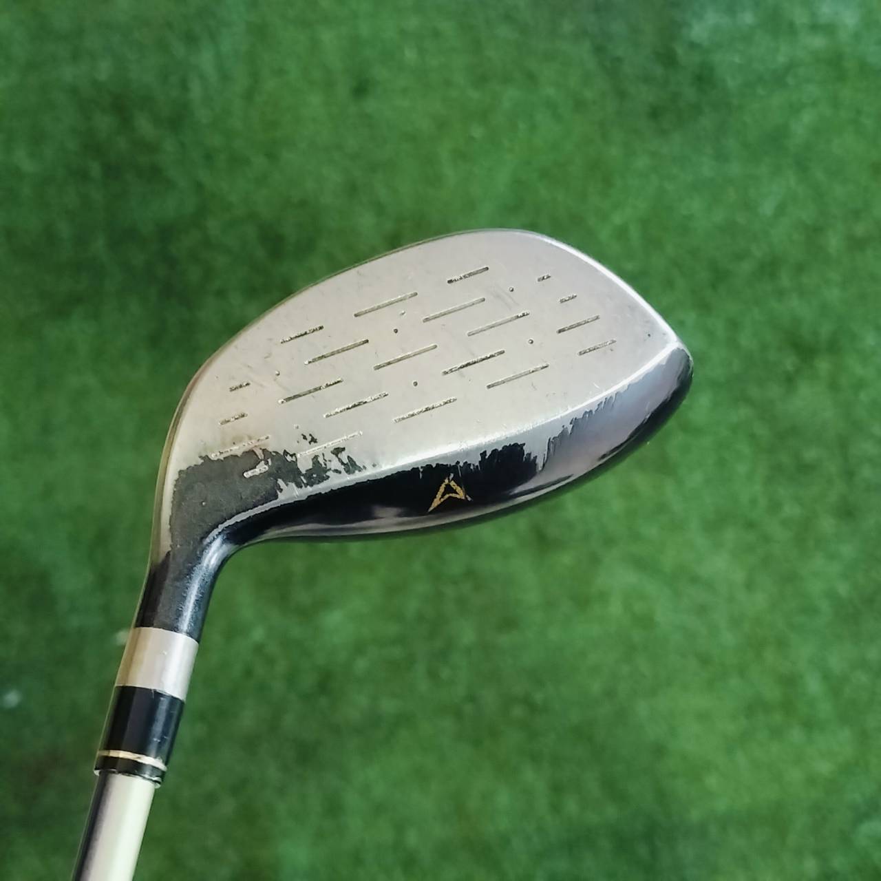 FW7 S-YARD T.301 องศา 24 วัสดุ FORGED TITANIUM ตีง่าย นุ่ม แน่น เป็นตัว TOP สุดของ S-YARD ในซีรี่นั้น ไม้กอล์ฟพรีเมี่ยมมือสอง ของแท้ By NakaraLuxurious
