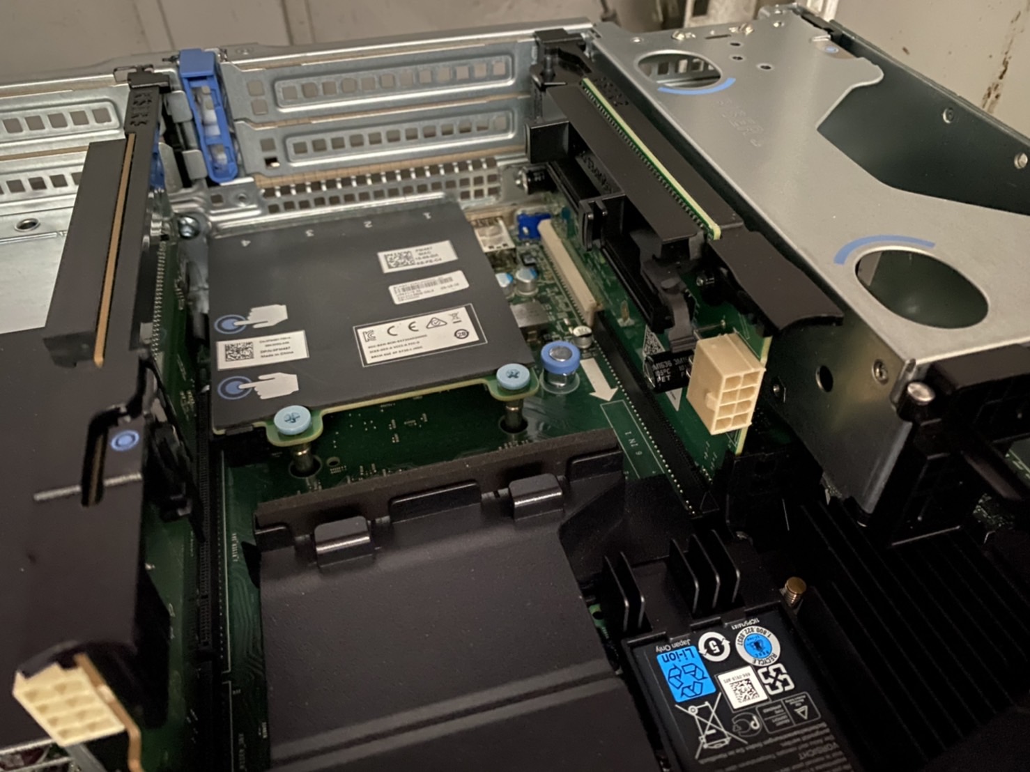 Dell PowerEdge R730