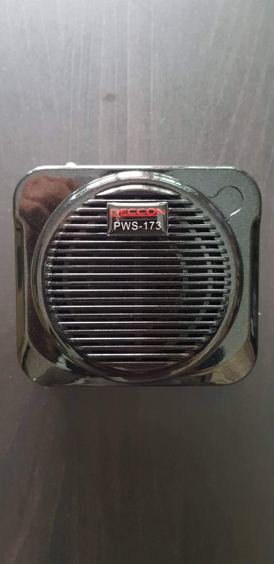 DECCON เครื่องเสียงพกพามีไมโครโฟนพร้อมใช้งาน คาดเอว รองรับการเปิดเพลง MP3 ผ่าน USB