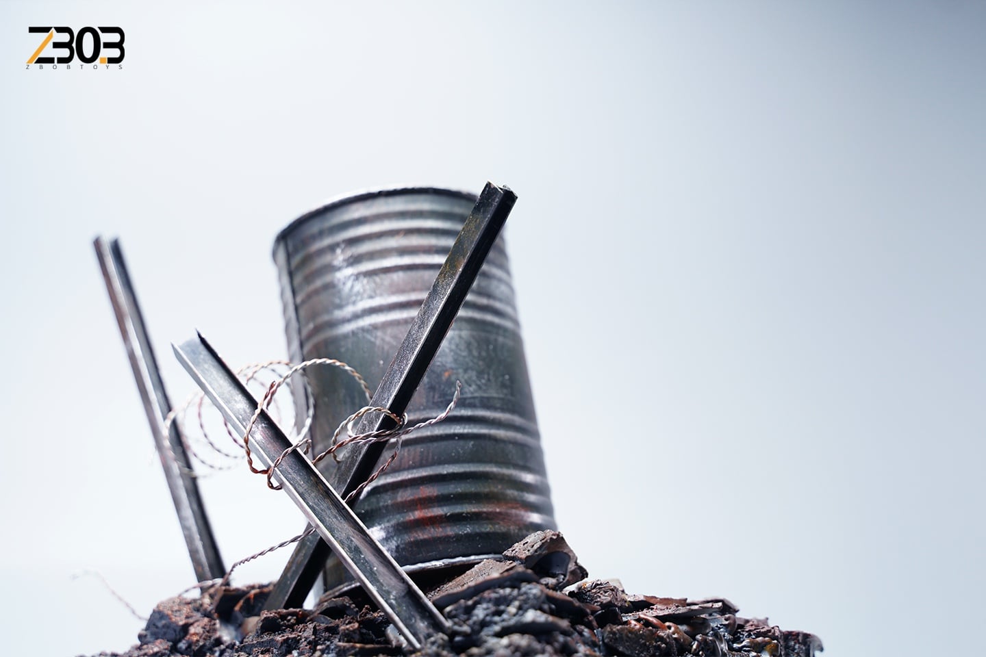 [สั่งจอง]ZBOBTOYS Z2110 1/6 : Ruined Oil Drum Platform