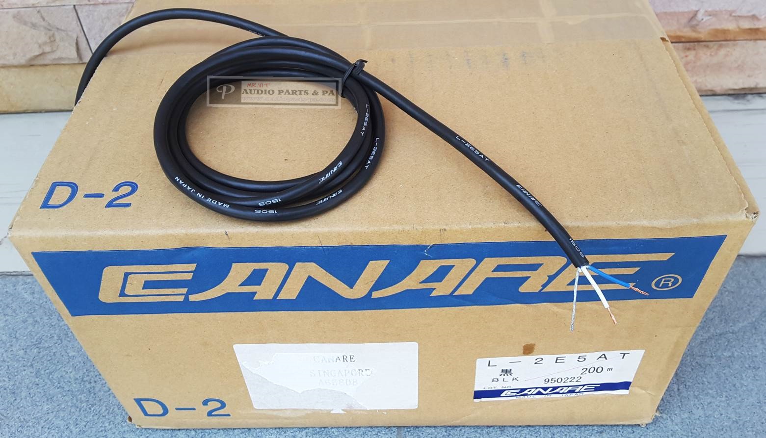 Canare Canare L-2E5AT สายสัญญาณเสียง สายไมโครโฟนแบบ 2 ไส้ Two Conductor Shielded Audio Cable L-2E5AT
