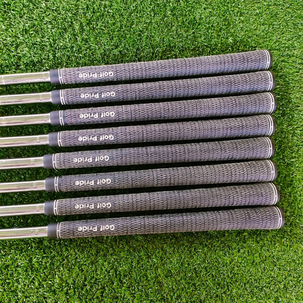 ชุดเหล็ก TITLELIST 680 FORGED มีเหล็ก 3-9 เเละ PW ก้าน DYNAMIC GOLD S300 50 ชุดสำหรับตลาดสหราชอาณาจักรและไอร์แลนด์