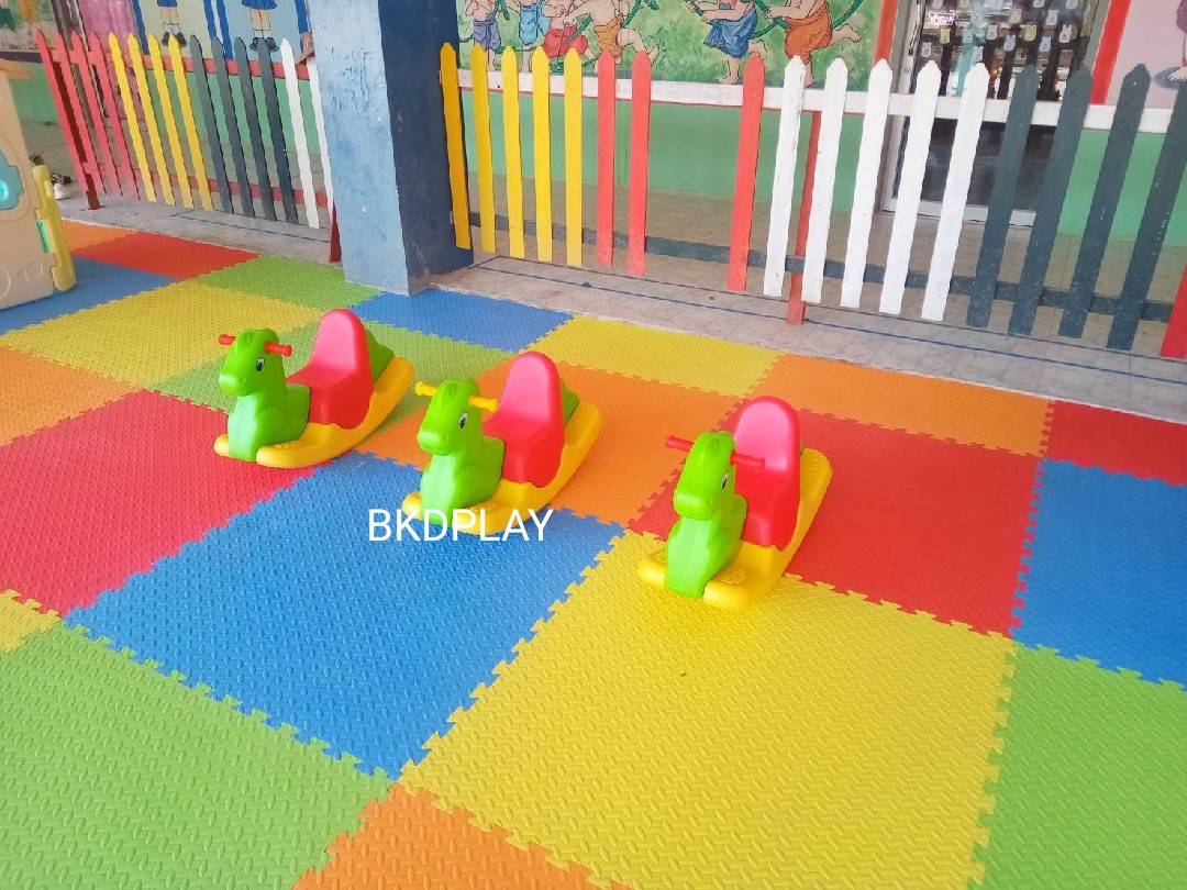 โยกเยก ม้า 3สี โยกเยกเด็ก,ของเล่นพลาสติก,เครื่องเล่นในร่ม, ของเล่นสนามเด็ก, สินค้าพร้อมส่ง