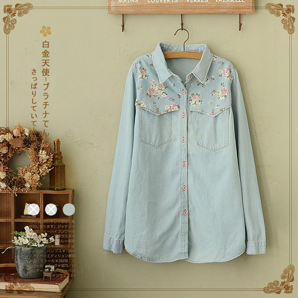 [SALE] เสื้อเชิ้ตแขนยาว ผ้ายีนส์นิ่มลายดอกสไตล์วินเทจ-12094