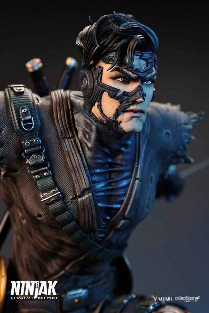 [สั่งจอง]Silver Fox 1/4 Valiant Legendary Scale Statue - Ninjak