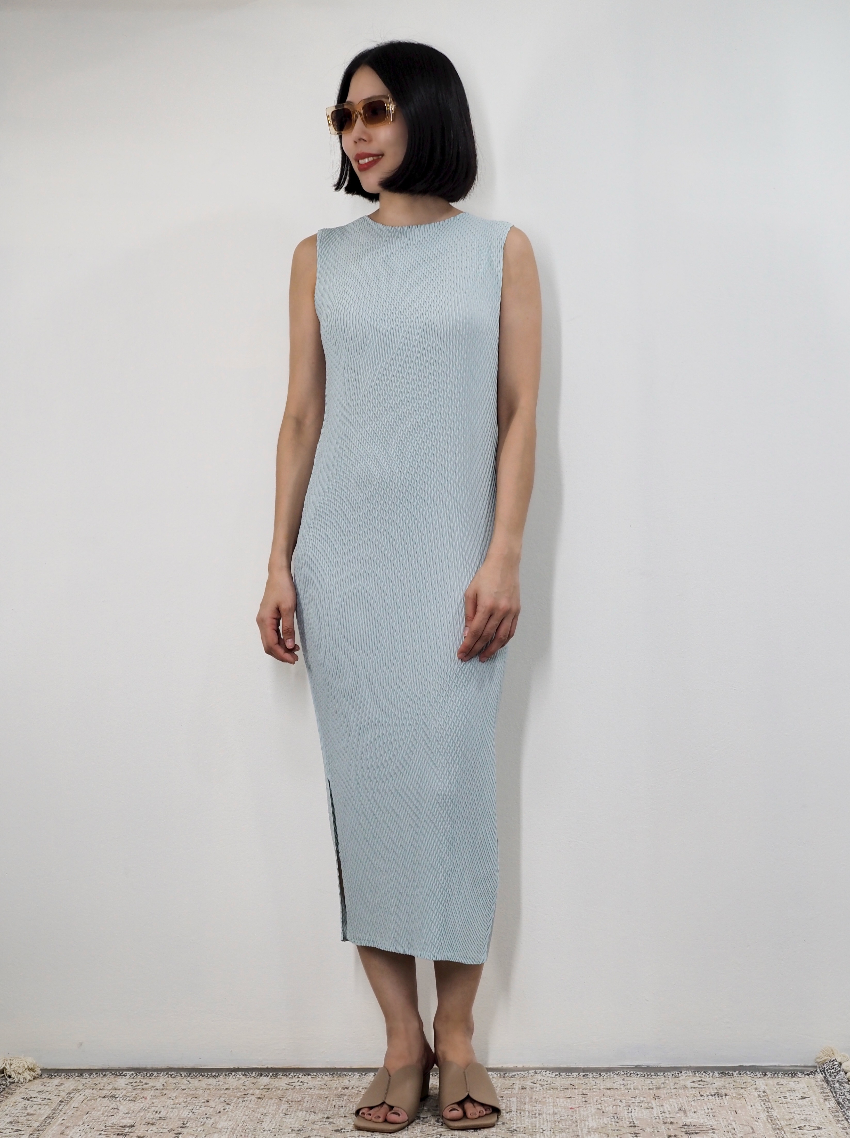 2MUAY รุ่น GJO1349 เดรสอัดพลีทคุณภาพ SLEEVELESS DOUBLE PLEATED DRESS 7 สี FREE SIZE