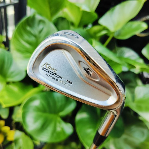 เหล็ก 6 KING COBRA FORGED SS ก้าน DYNAMIC GOLD S300 แม่นยำเป้าหมาย ใบ FORGED พรีเมี่ยม ไม้กอล์ฟพรีเมี่ยมมือสอง ของแท้ By NakaraLuxurious