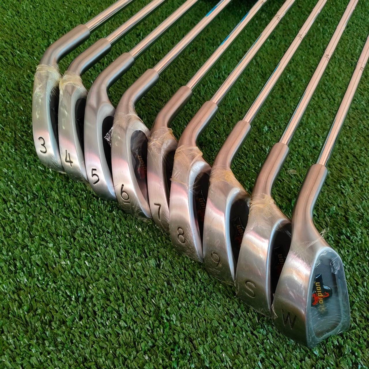 ชุดเหล็ก SCORPION มีเหล็ก 3-9 เเละ SW W ก้าน SCORION FLEX R ของใหม่ในซีน แกะเหล็ก 5 เหล็กเดียว เหมือนซื้อมือหนึ่ง สวยเดิมๆทุกอย่าง เก่าเก็บสต๊อค