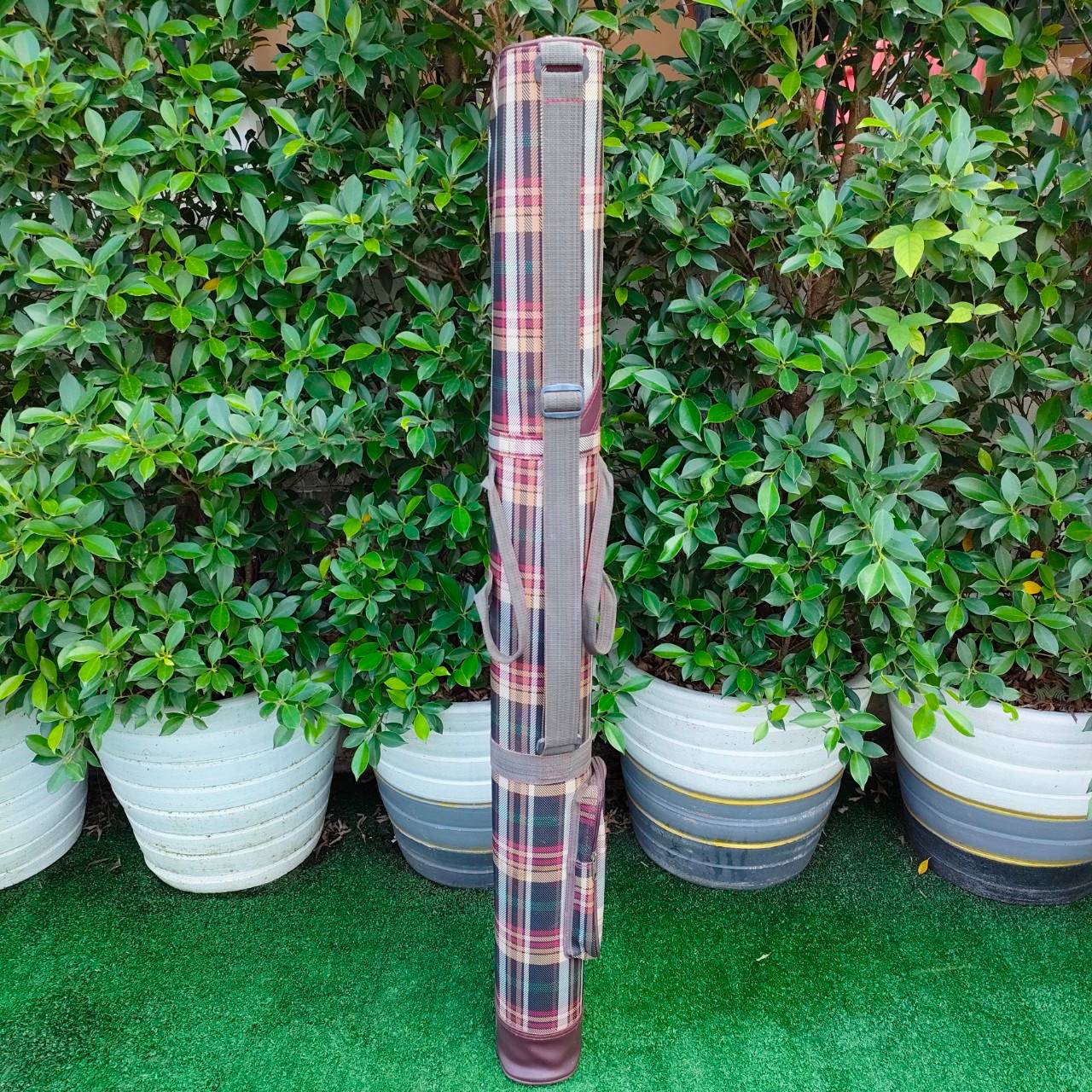 ถุงกอล์ฟ HAIF SET TIGER SIIARK มือสอง ลายสก๊อตสุดเท่ สภาพสวย