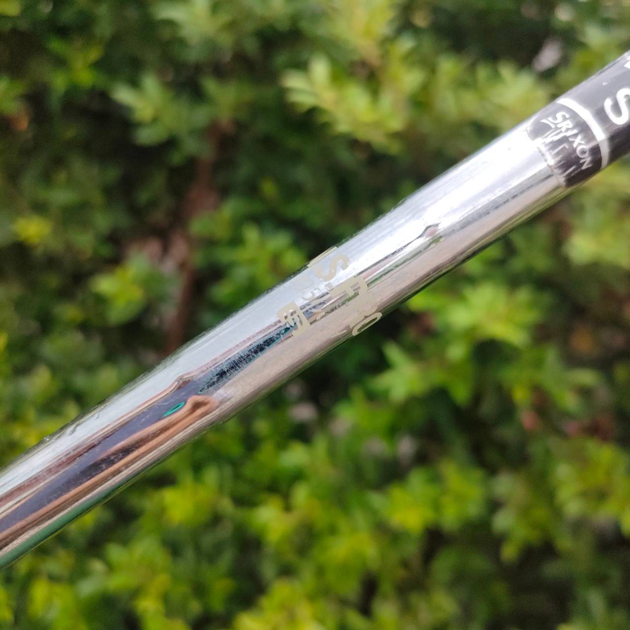 HYBRID 4 SRIXON AD องศา22 ก้าน NS.PRO 950 GH FLEX S MADE IN JAPAN มีจุดเด่นมากคือเป็นก้านเหล็กน้ำหนักเบามาก ไม้กอล์ฟมือสอง ของแท้ BY NakaraLuxurious