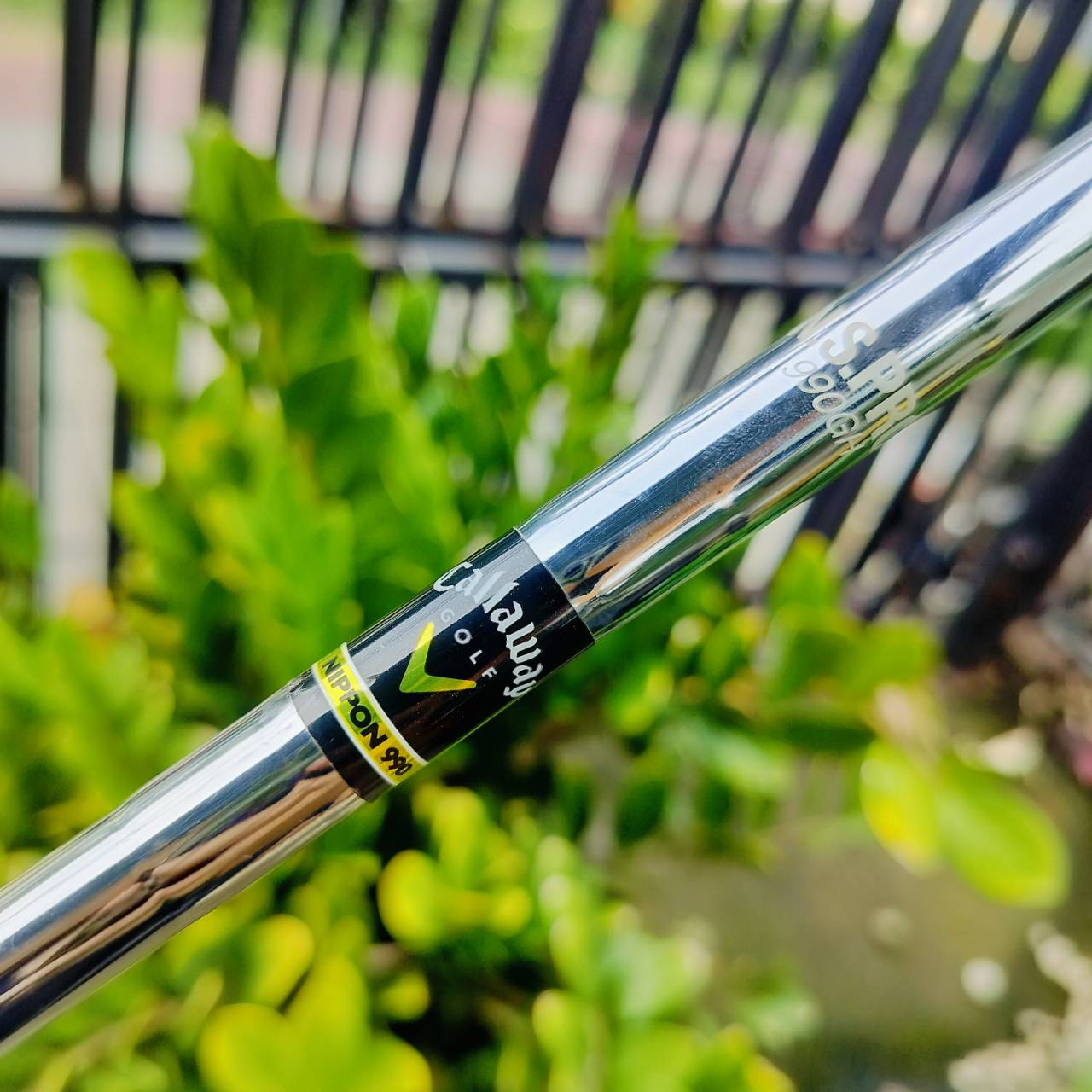 *มีตำหนิเพลทด้านหลังแตก* ชุดเหล็กหน้าเด้ง Callaway FUSION ตัวท๊อป มีแผ่นหน้าเด้งอีกชั้นที่หน้าไม้ ก้าน NS PRO 950 UNI FLEX ก้านเหล็กเบา ตีสบาย และแม่นยำ *** แค่ก้านก็คุ้มเกินคุ้มแล้ว *** ไม้กอล์ฟพรีเมี่ยมมือสอง ของแท้ By NakaraLuxurious