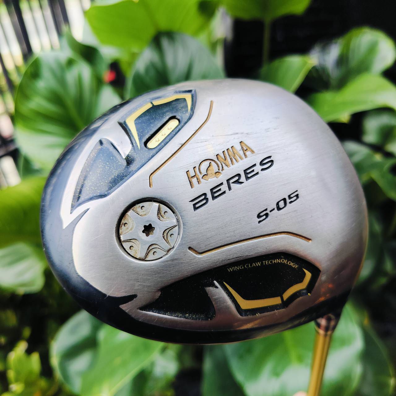 ** มีลอยลักยิ้ม ** Driver HONMA BERES S-05 ก้านระดับ *** 3 ดาว *** ก้าน ARMRQ ∞ FLEX SR แค่ราคาก้านก็เกินคุ้มแล้วค่ะ ไม้กอล์ฟพรีเมี่ยมมือสอง ของแท้ By NakaraLuxurious