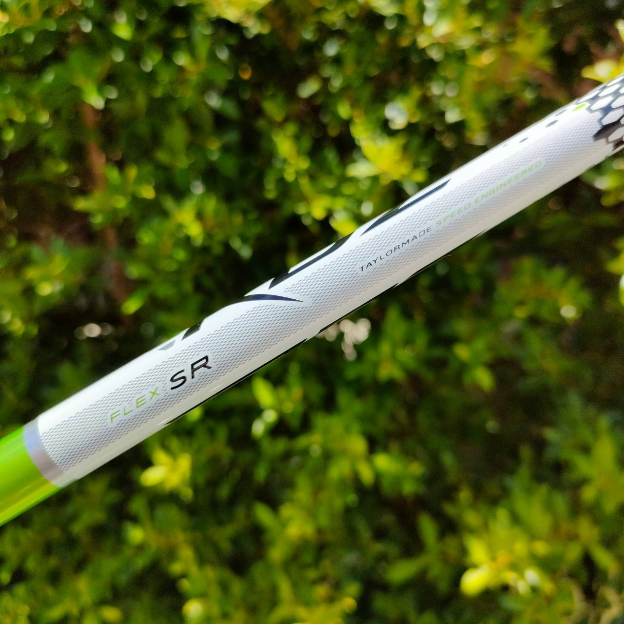 ก้าน TAYLORMADE RBZ มือสอง ความยาวเฉพาะก้าน 44 นิ้ว FLEX SR ก้านสำหรับใส่ DRIVER หรือตัวใส่ FW3 ได้เหมือนกัน ติดกริพมาให้แล้ว ไม้กอล์ฟมือสอง ของแท้ BY NakaraLuxurious