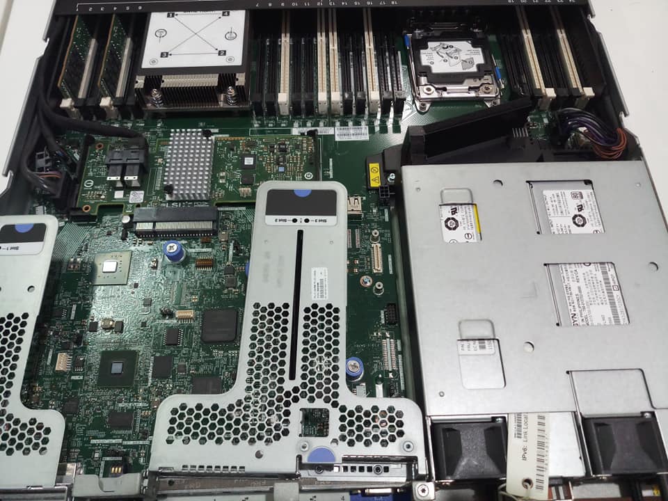 Lenovo System X3550 M5