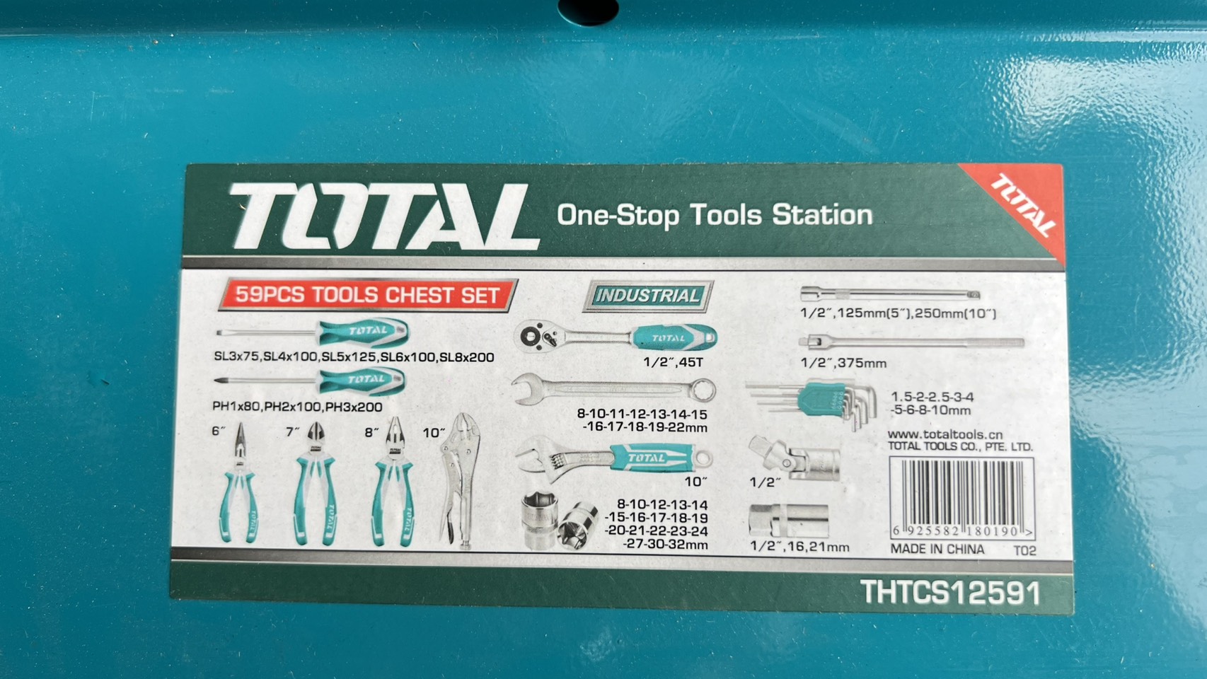 Total ชุดเครื่องมือช่าง พร้อมกล่องเครื่องมือ รุ่นงานหนัก 59 ชิ้นชุด รุ่น THTCS12591