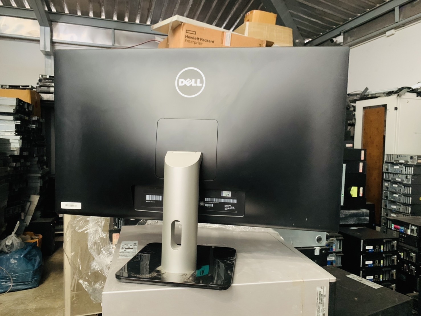 จอคอมพิวเตอร์ Monitor Dell S2740LB 27-inch รองรับ Port VGA and DVI มีประกัน