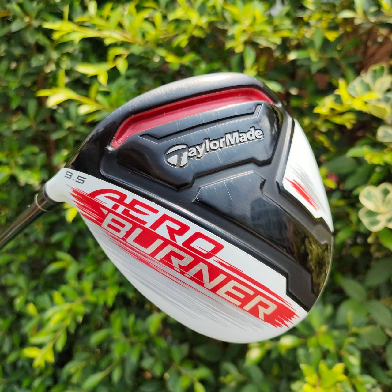 ** ไม้กอล์ฟสำหรับท่านที่ถนัดซ้าย ** DRIVER TAYLORMADE AERO BURNER องศา 9.5 ก้าน M2 TM1-217 FLEX S ตีไกลสะใจแบบสุดๆ ราคาแสนสบายเลยครับ