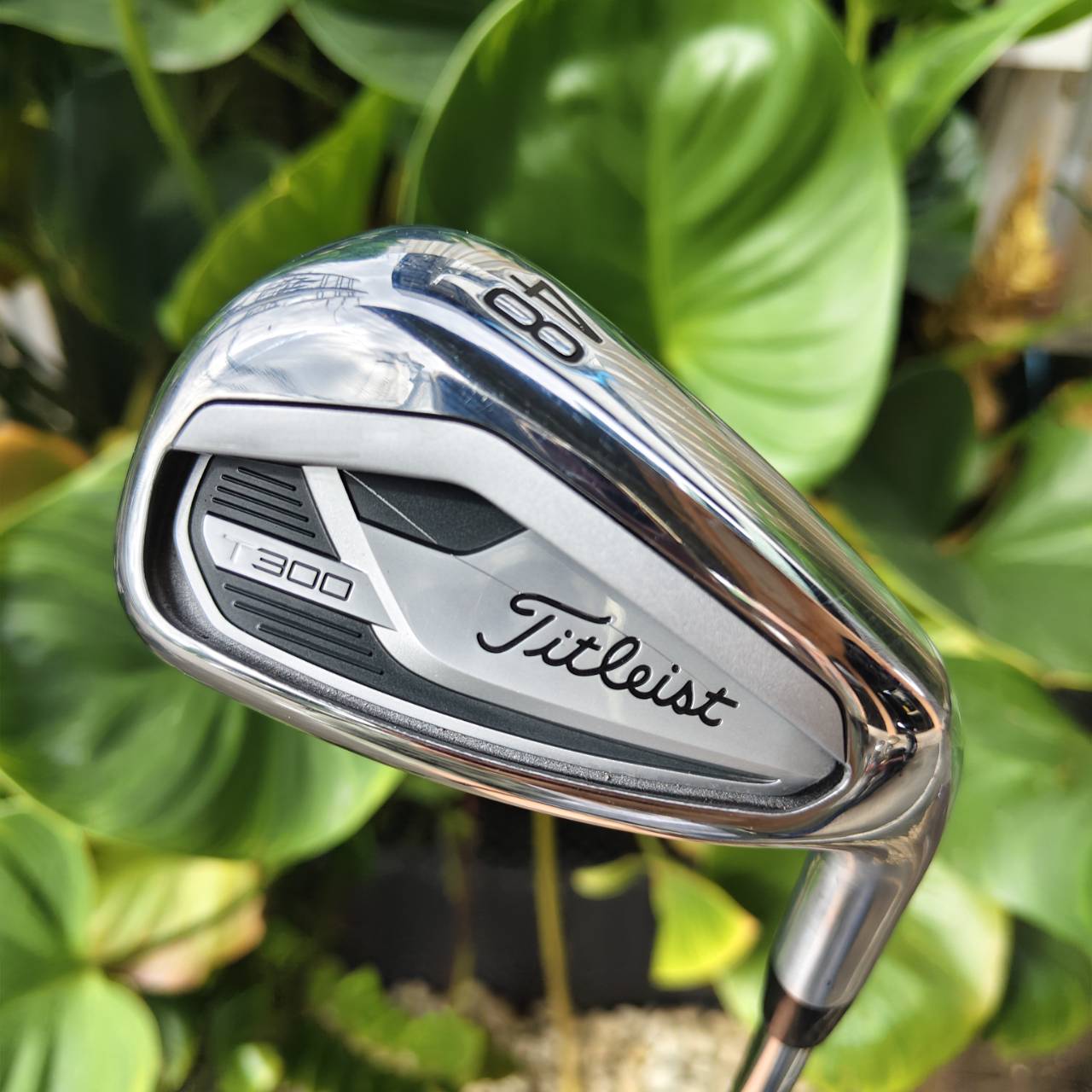 WEDGE 48° TITLEIST T300 มีเทคโนโลยี Max Impact และการใส่ทังสเตนความหนาแน่นสูง (D18) ที่ปลายใบเหล็ก