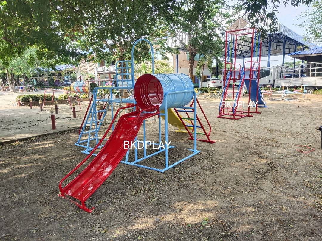 เครื่องเล่นสนามชุดรวมD ประกอบด้วยสไลเดอร์ปีนป่ายแป้นบาสและถังลอด, เครื่องเล่นสนามกลางแจ้ง , เครื่องเล่นสนามเหล็ก, ของเล่น, OutdoorPlayground,สนามเด็กเล่น,เครื่องเล่นงบสพฐ.ประชารัฐ ราคาโรงงาน