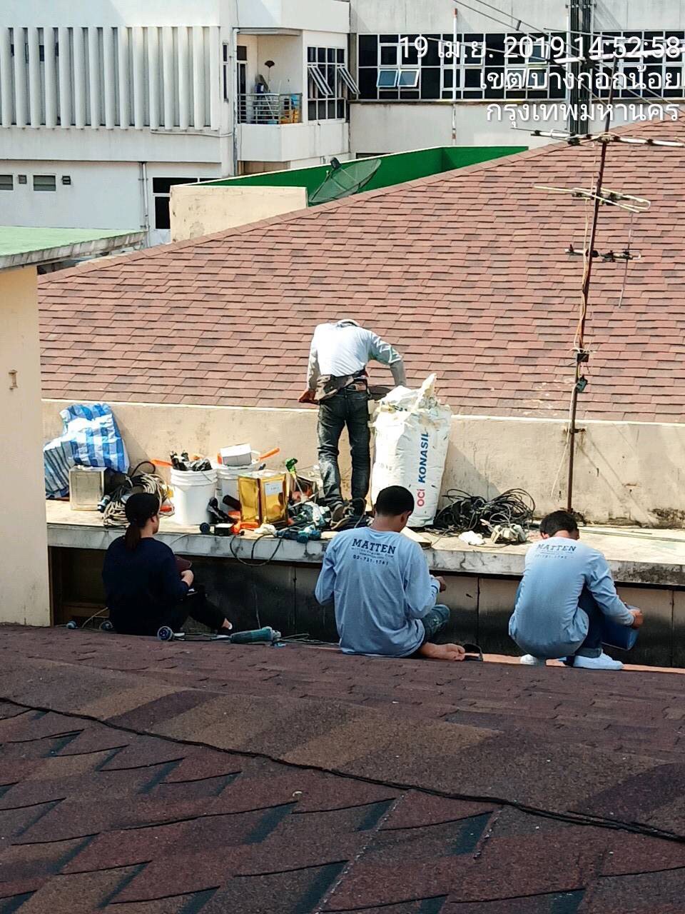 ร.พ ศิริราช งานพ่นกันซึม โพลียูเรีย