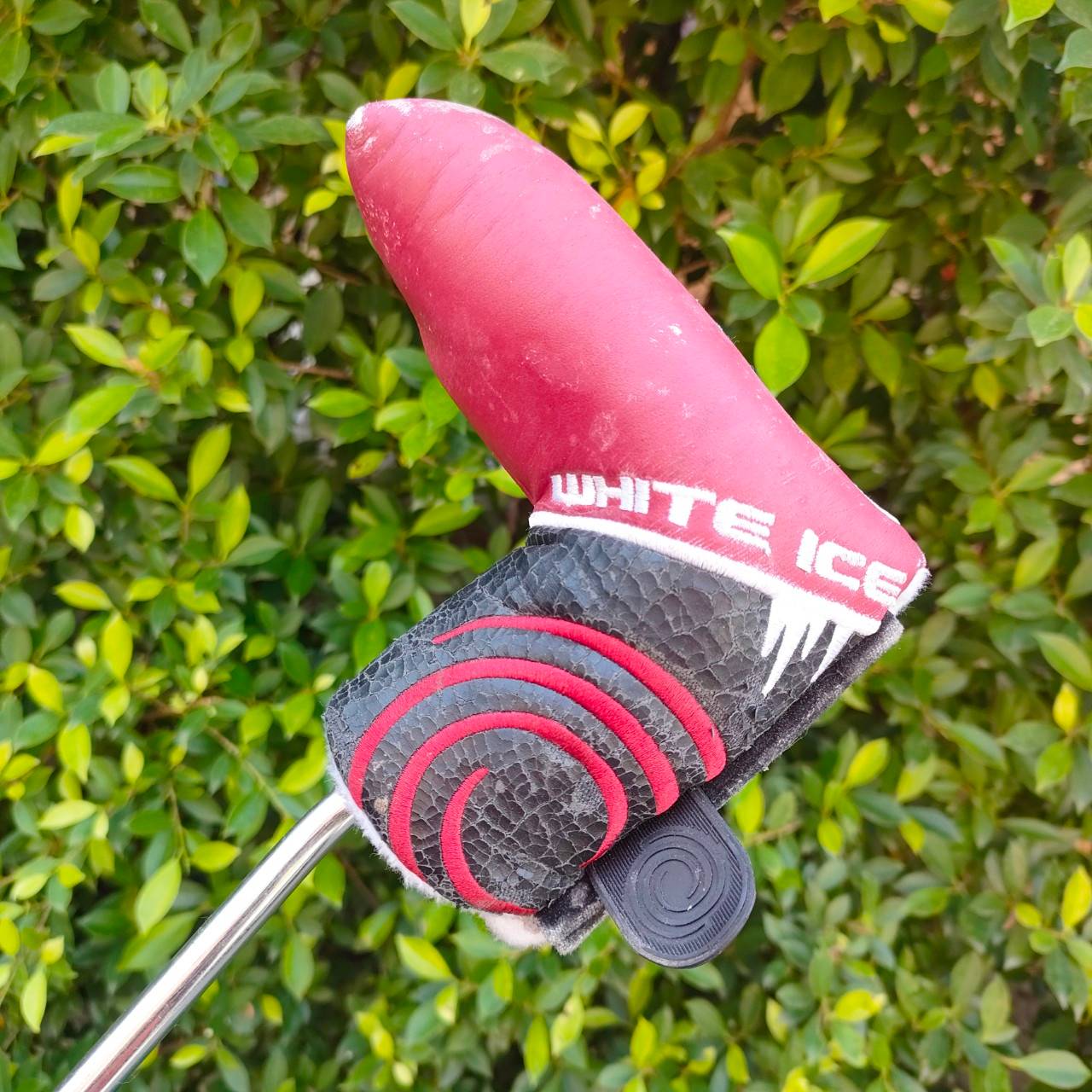 PUTTER ODYSSEY WHITE HOT TOUR ROSSIE ความยาว 34 นิ้ว พัตเตอร์ทรงมอลเล็ตที่ชดเชยสูง และมีการทำบล๊านซ์น้ำหนักได้ดีมาก ไม้กอล์ฟมือสอง ของแท้ BY NakaraLuxurious