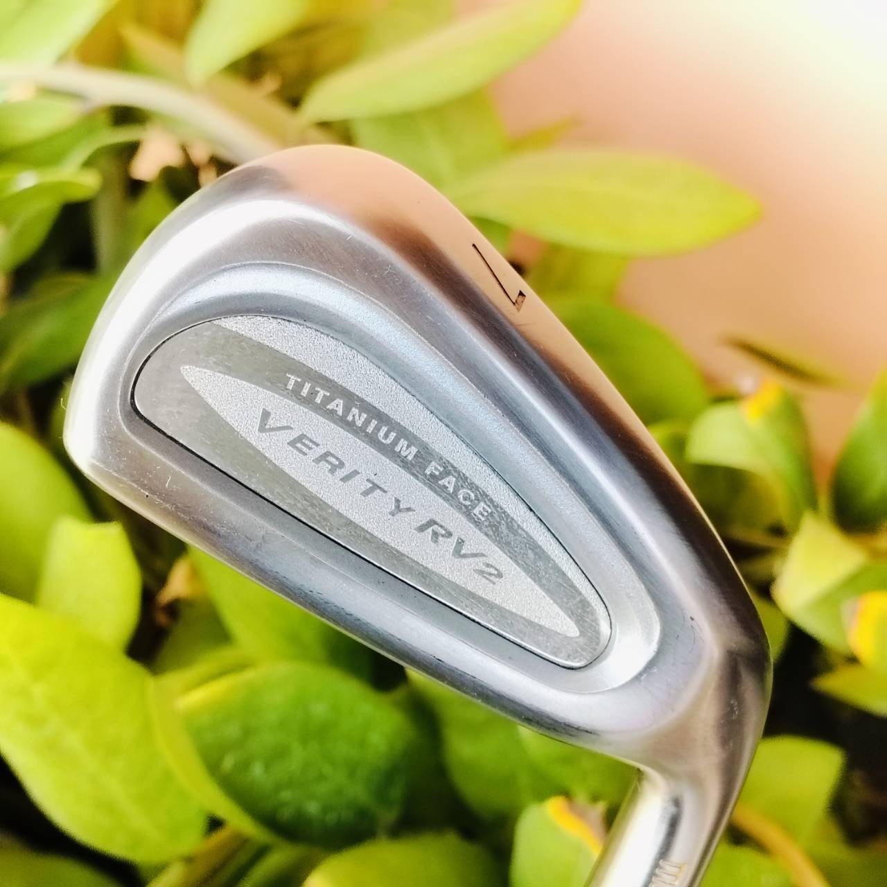 ชุดเหล็กหน้าเด้ง!!! MARUMAN VERITY RV2 TITANIUM FACE ชุดนี้แม้ตีแบบสบายๆก็ไกลมากกก ก้าน VERITY RV2 FLEX R สภาพเดิม ก้านเดิม ทุกอย่างเดิมสวย มีเหล็ก 5 6 7 8 9 P A S MADE IN JAPAN ไม้กอล์ฟพรีเมี่ยมมือสอง ของแท้ By NakaraLuxurious