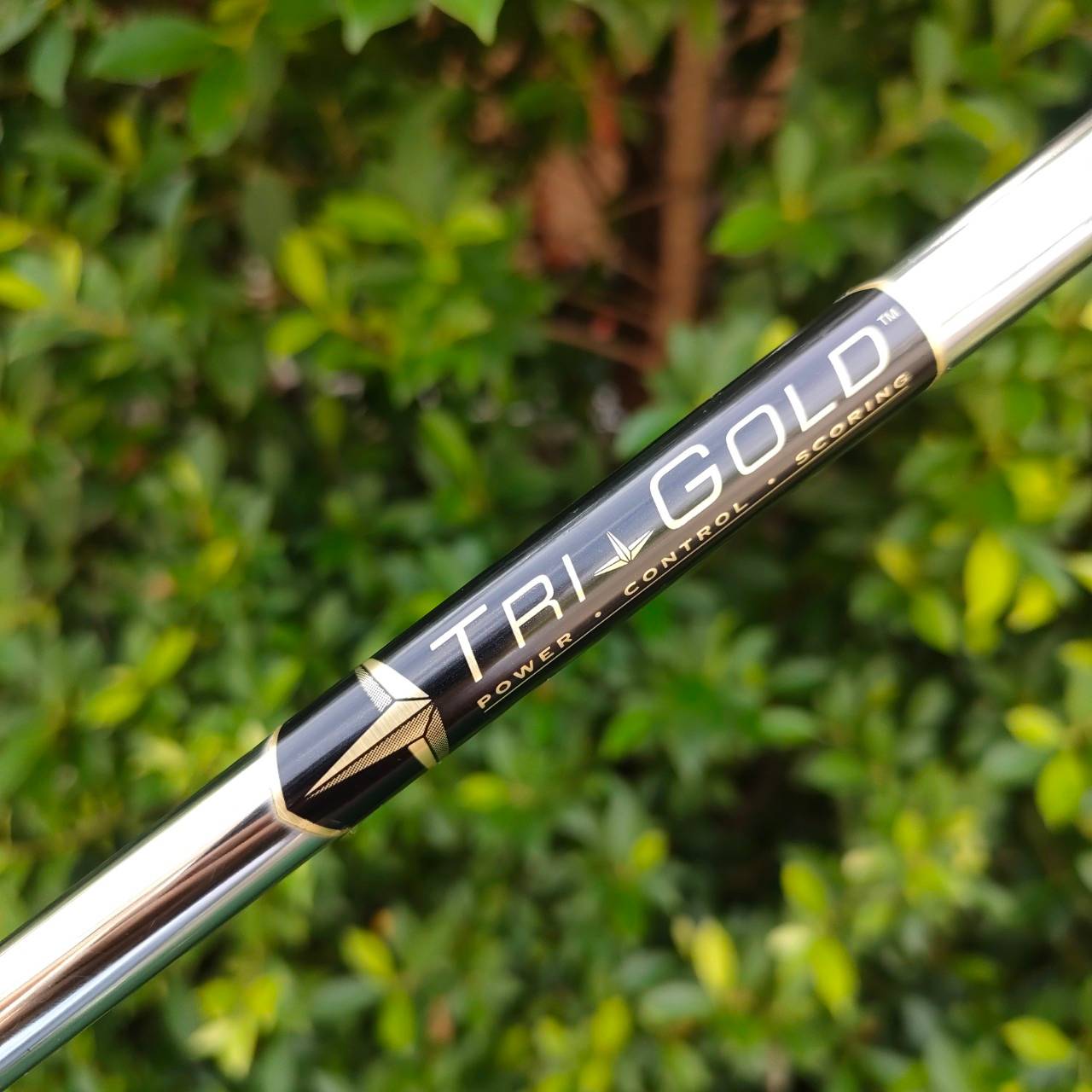 WEDGE CUSTOM ลมดำ องศา 52 ก้าน TRI GOLD FLEX WEDGE GRIP GOLF PRIDE ถือเป็นสุดยอด WEDGE !! ไม้กอล์ฟมือสอง ของแท้ BY NakaraLuxurious