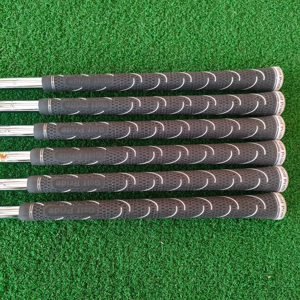 ชุดเหล็ก CALLAWAY COLLECTION มีเหล็ก 5 - 9 เเละ PW สวยนางฟ้า ก้าน GOLD SERIES GS90 FLEX R300 เป็นชุดเหล็ก Callaway พรีเมี่ยม