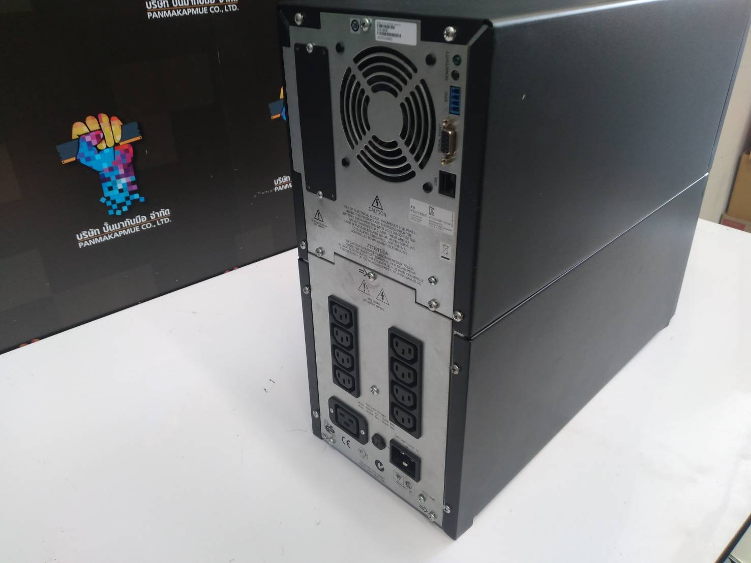 APC SUA3000i SMART-UPS SUA 3000 VA TOWER UPS